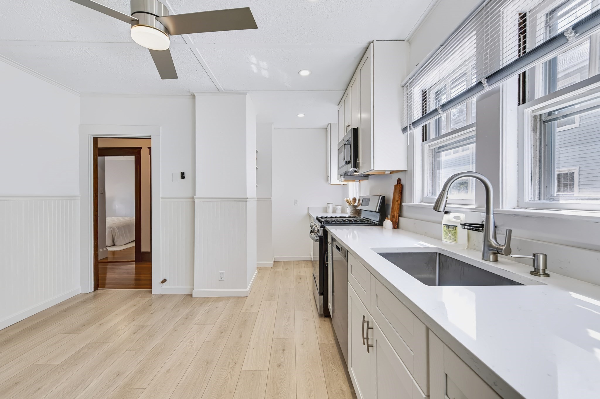55 Maynard St, Arlington, MA 02474 - Image 16