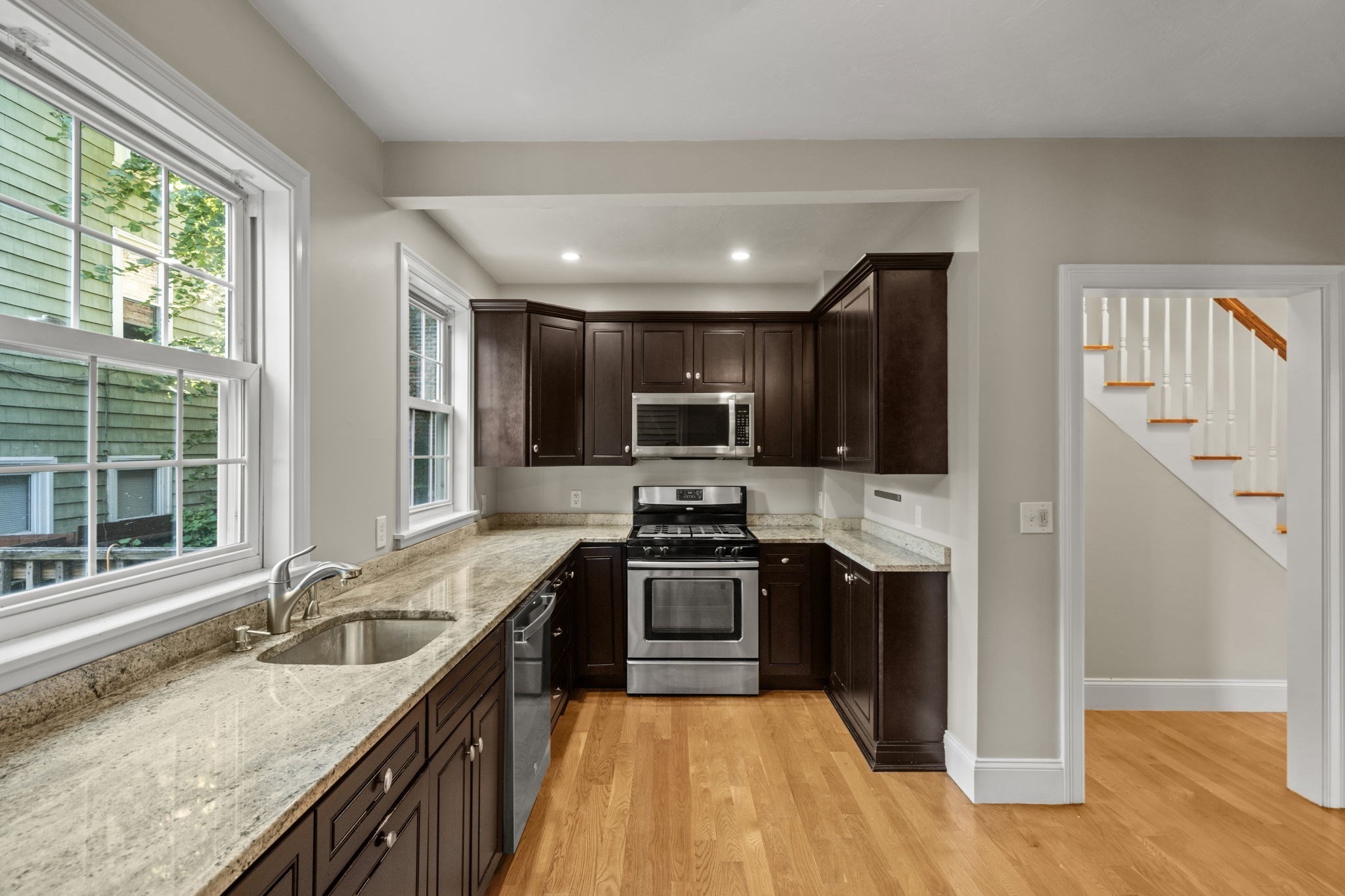 519 E 5th Street, South Boston, Boston, MA 02127