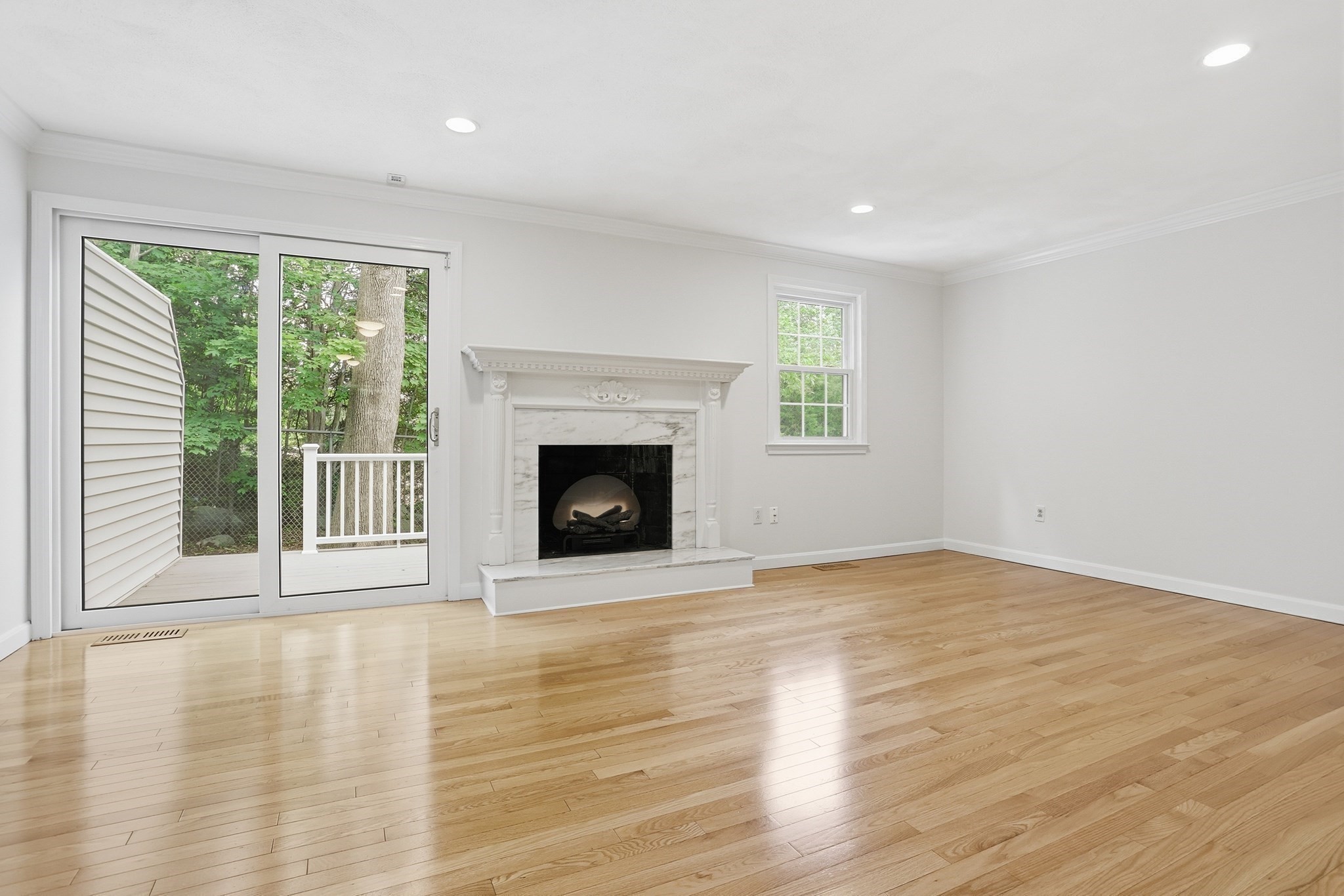 35 Casey Circle Unit 35, Waltham, MA 02451 - Image 11