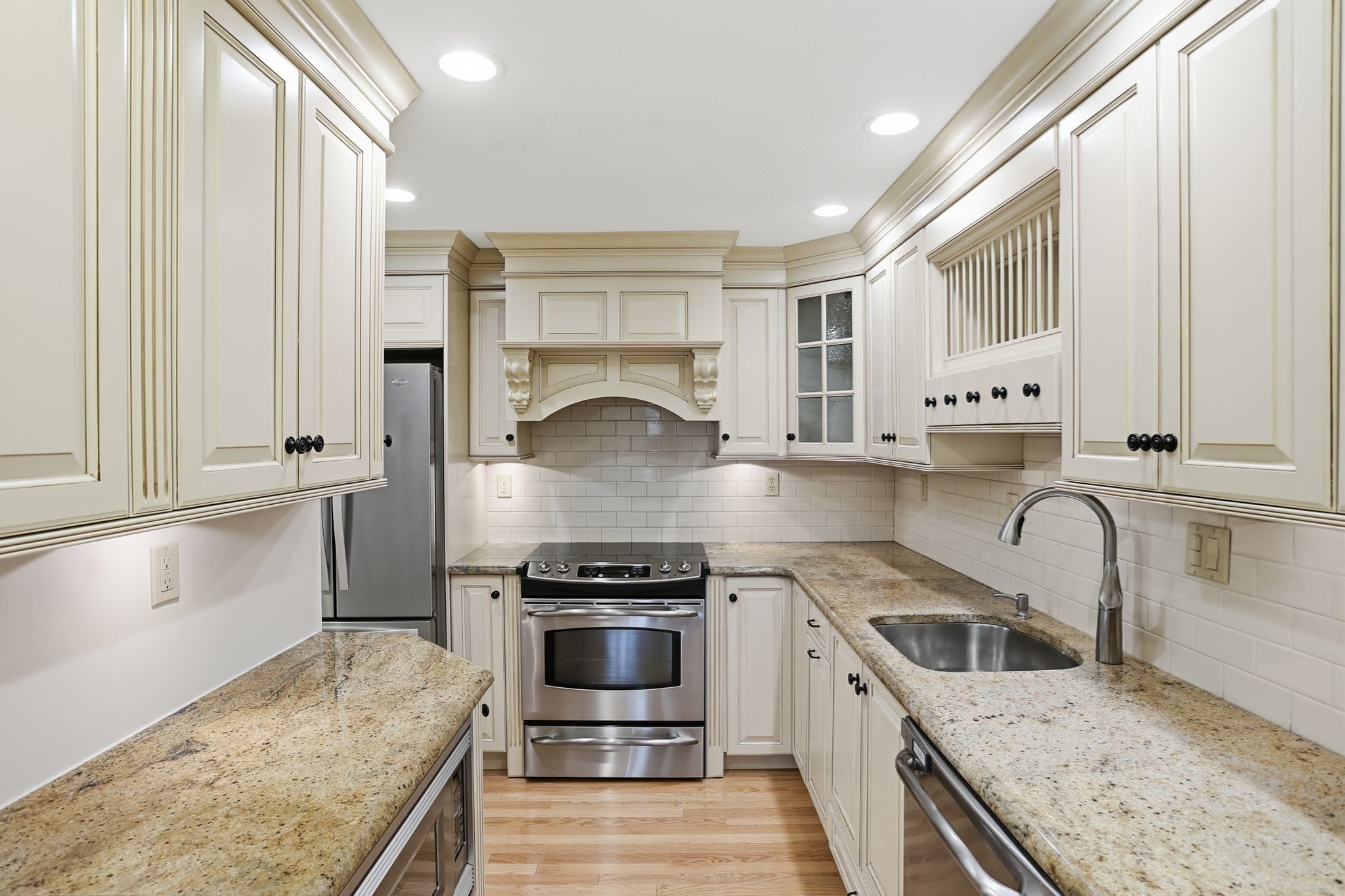 35 Casey Circle Unit 35, Waltham, MA 02451 - Image 8