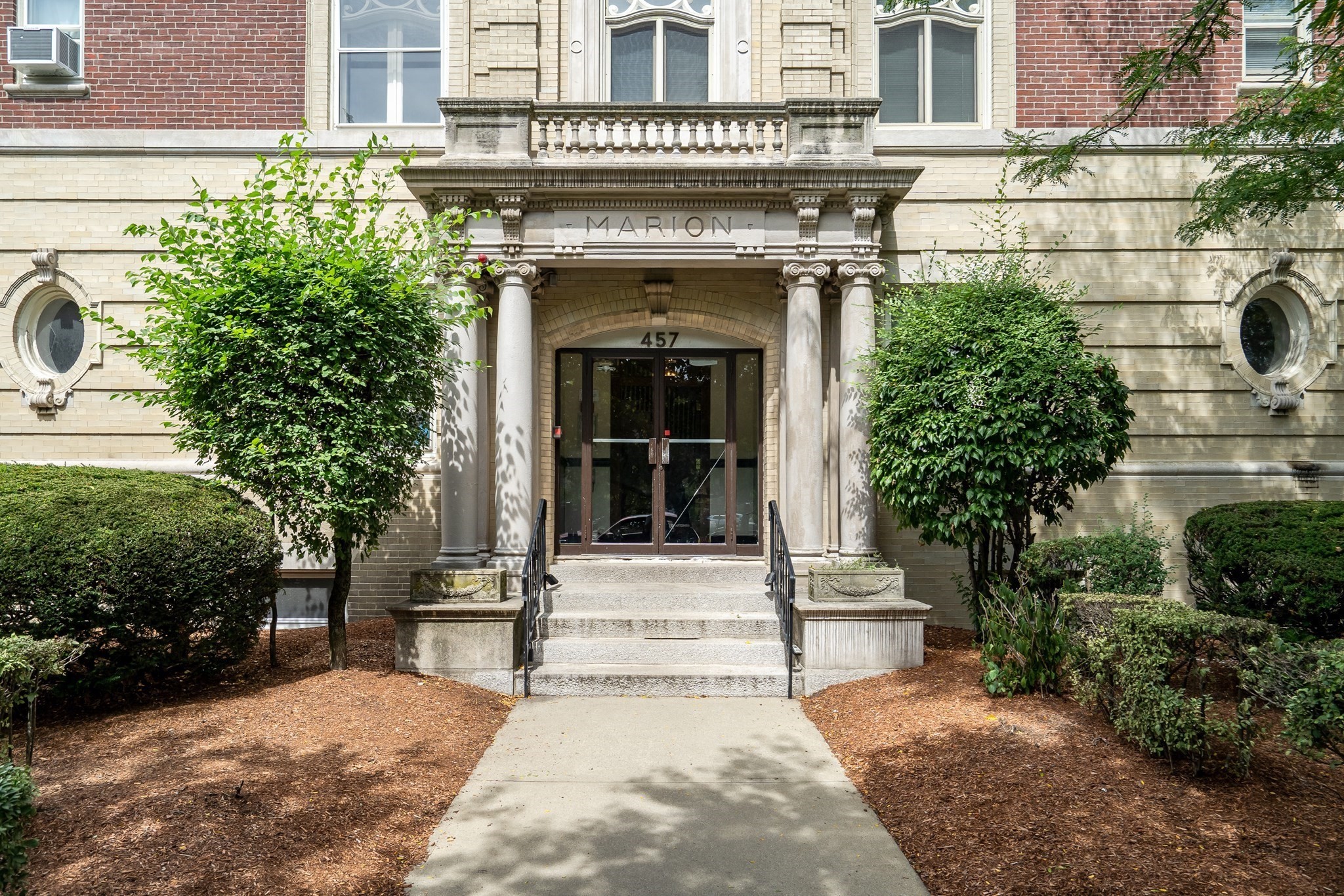 457 Washington Unit 2, Newton, MA 02458