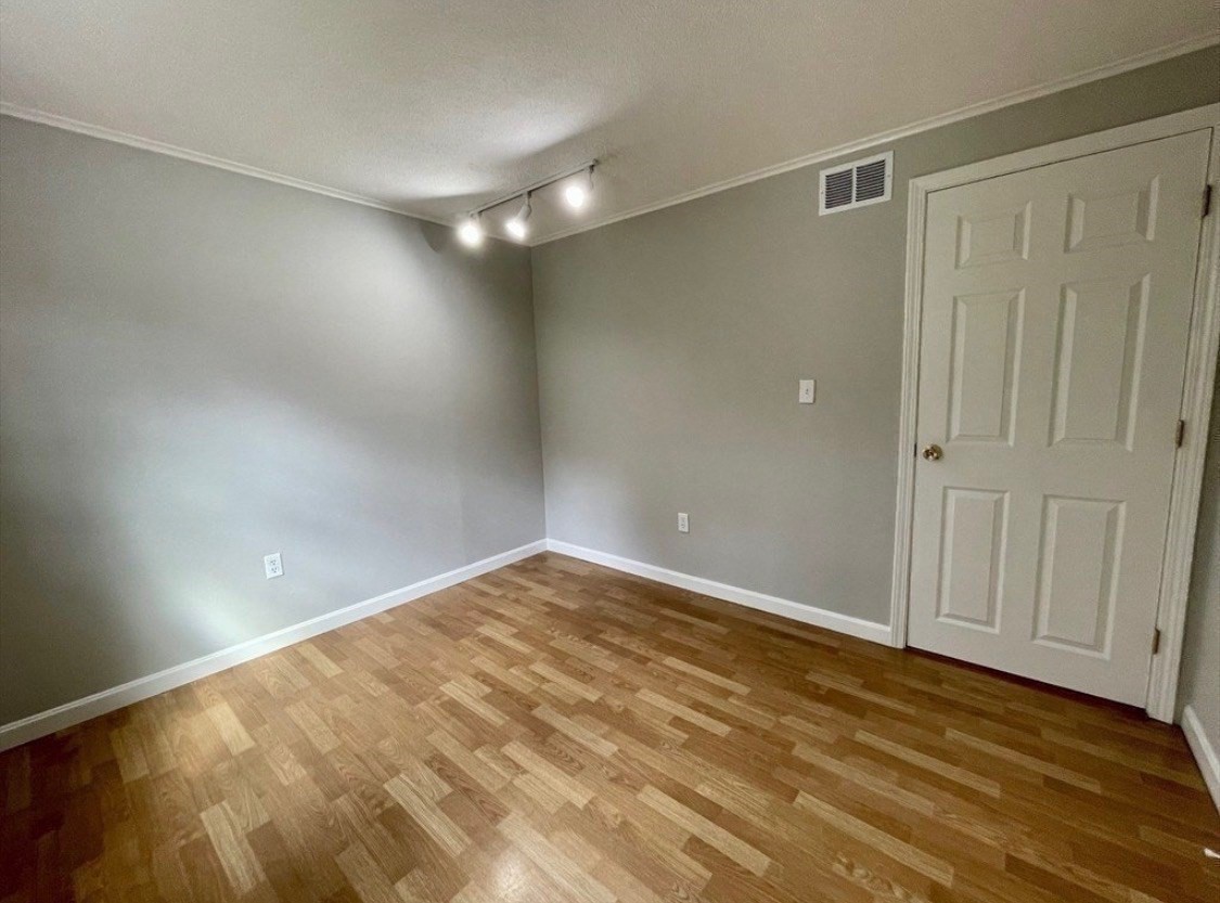 4 Willis Street, Framingham, MA 01702 - Image 16