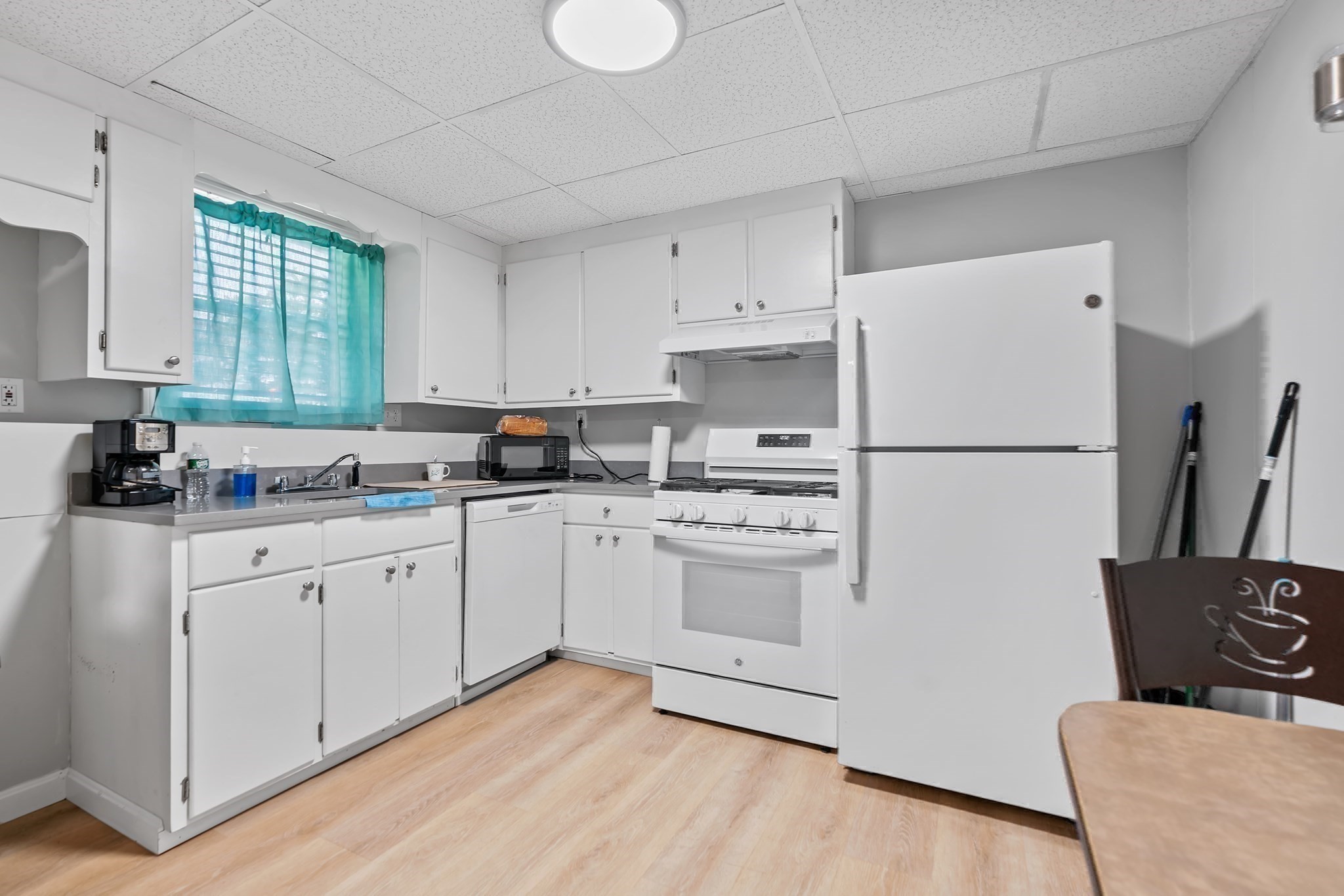 4 Willis Street, Framingham, MA 01702 - Image 21
