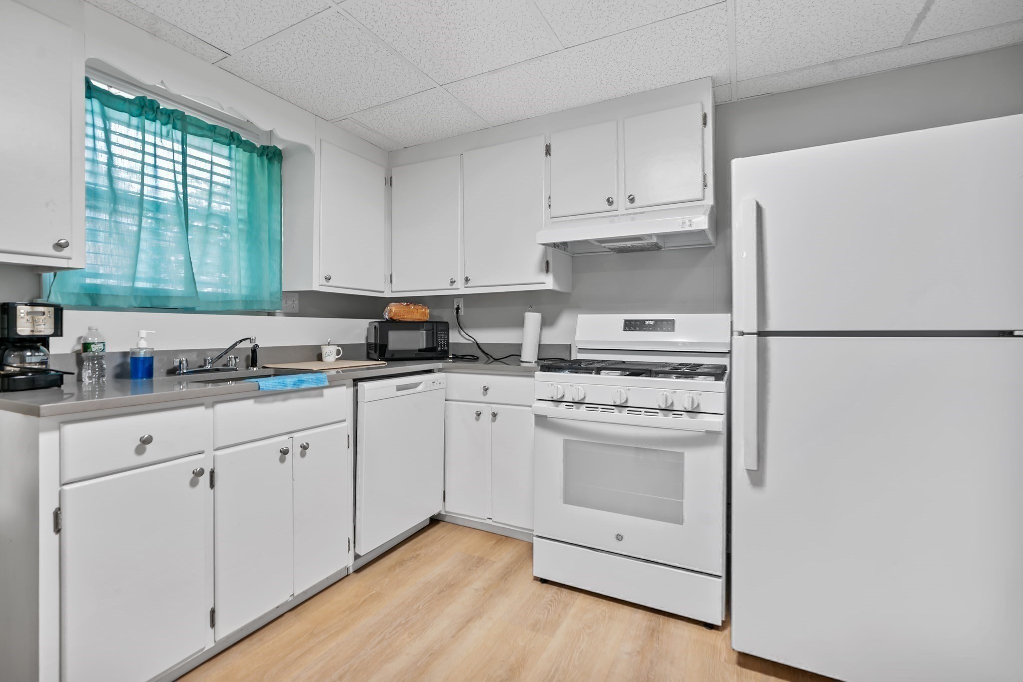 4 Willis Street, Framingham, MA 01702 - Image 22