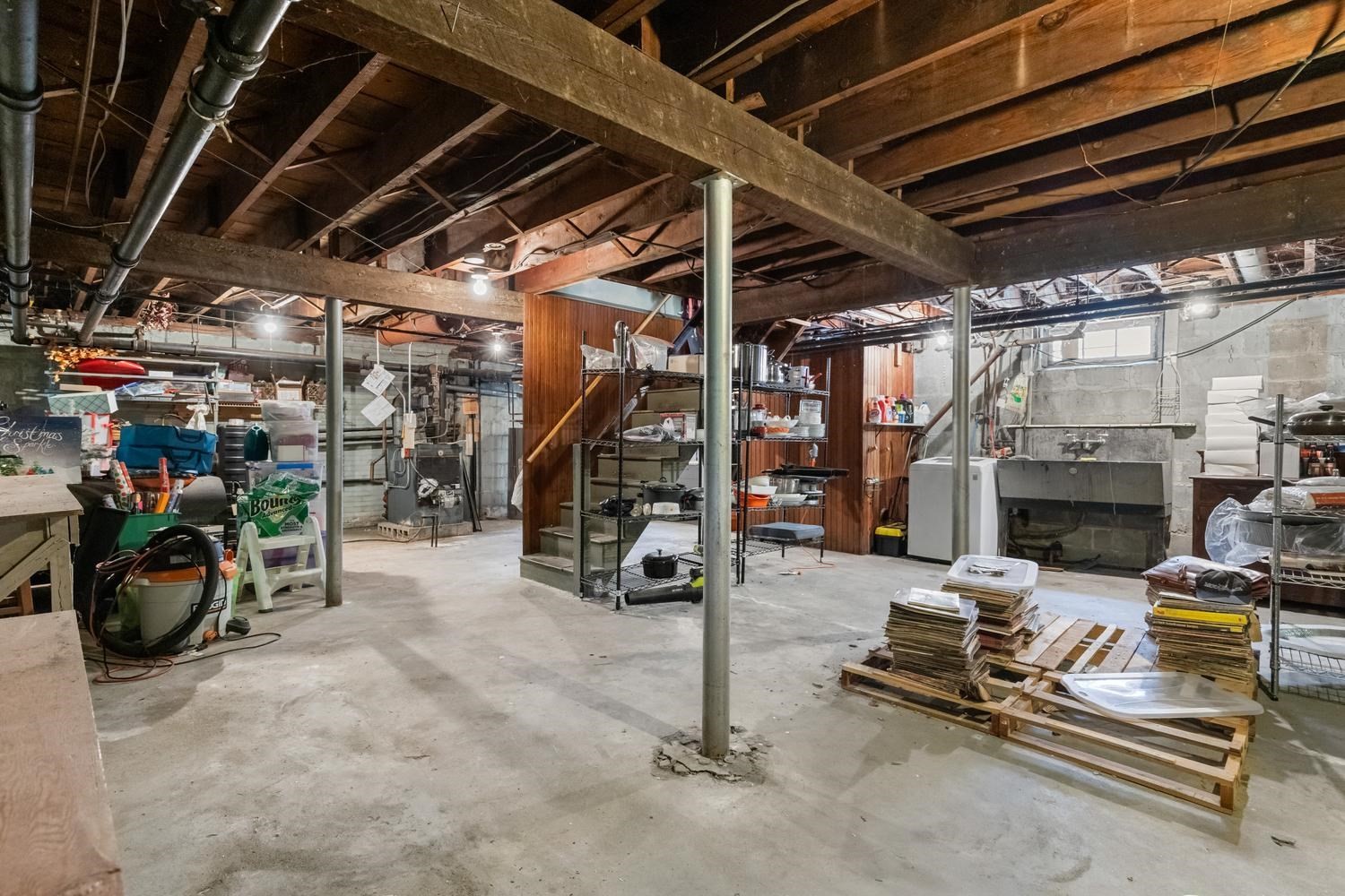 114 South Border Road, Medford, MA 02155 - Image 29
