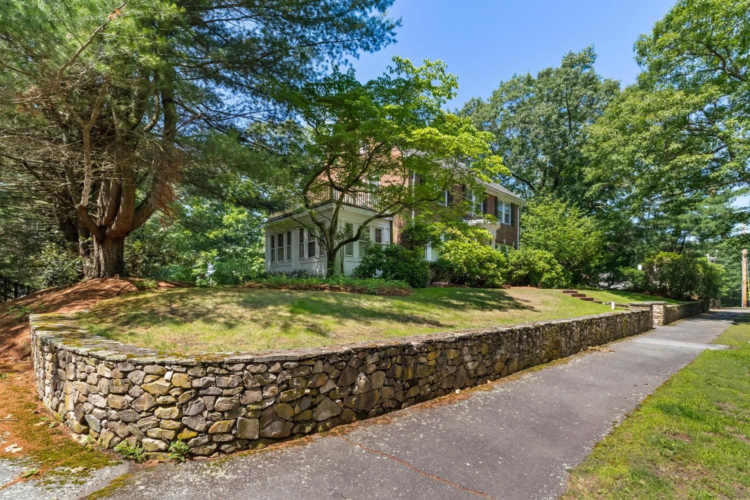 114 South Border Road, Medford, MA 02155 - Image 34