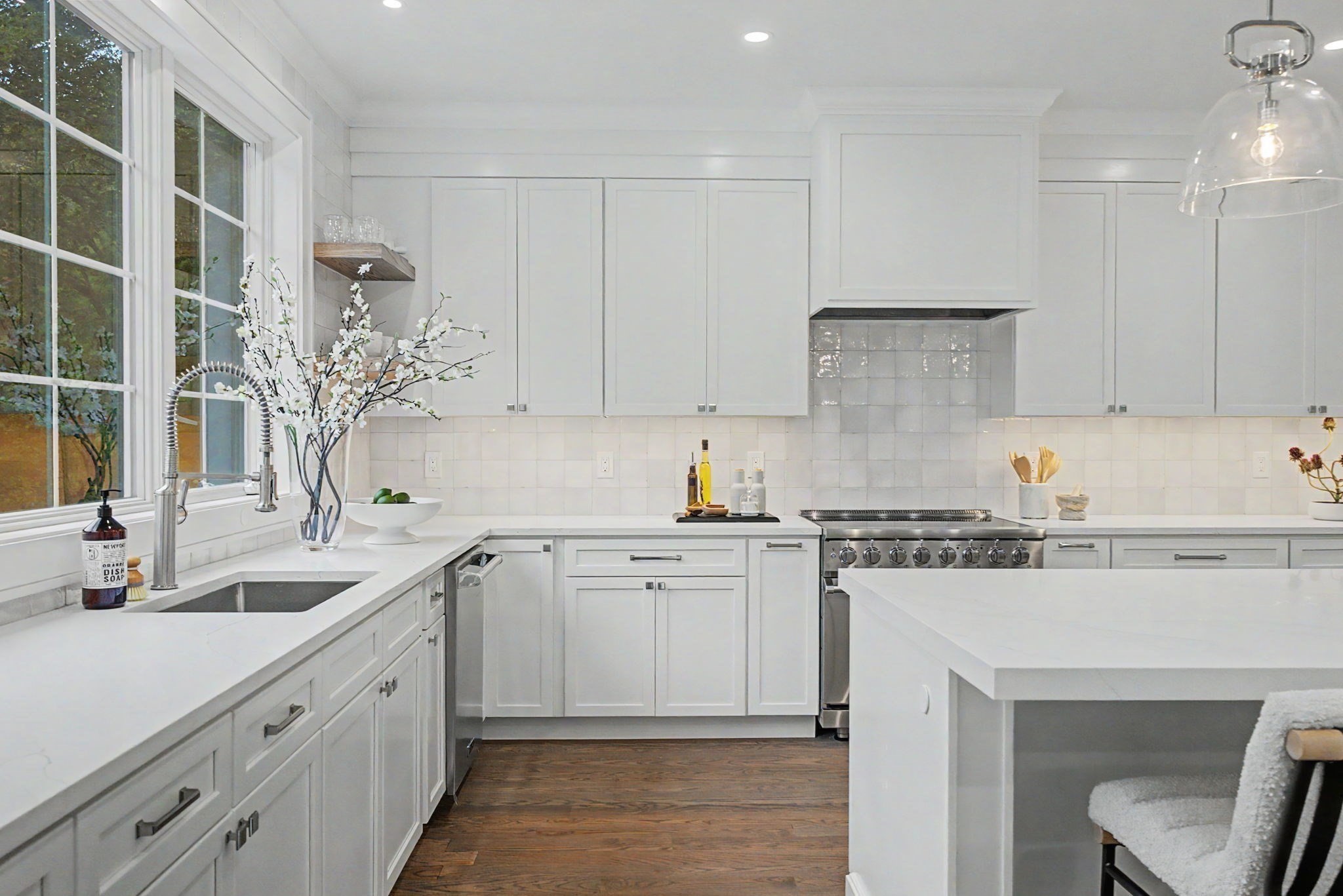 77 Wellesley Avenue, Needham, MA 02494 - Image 2