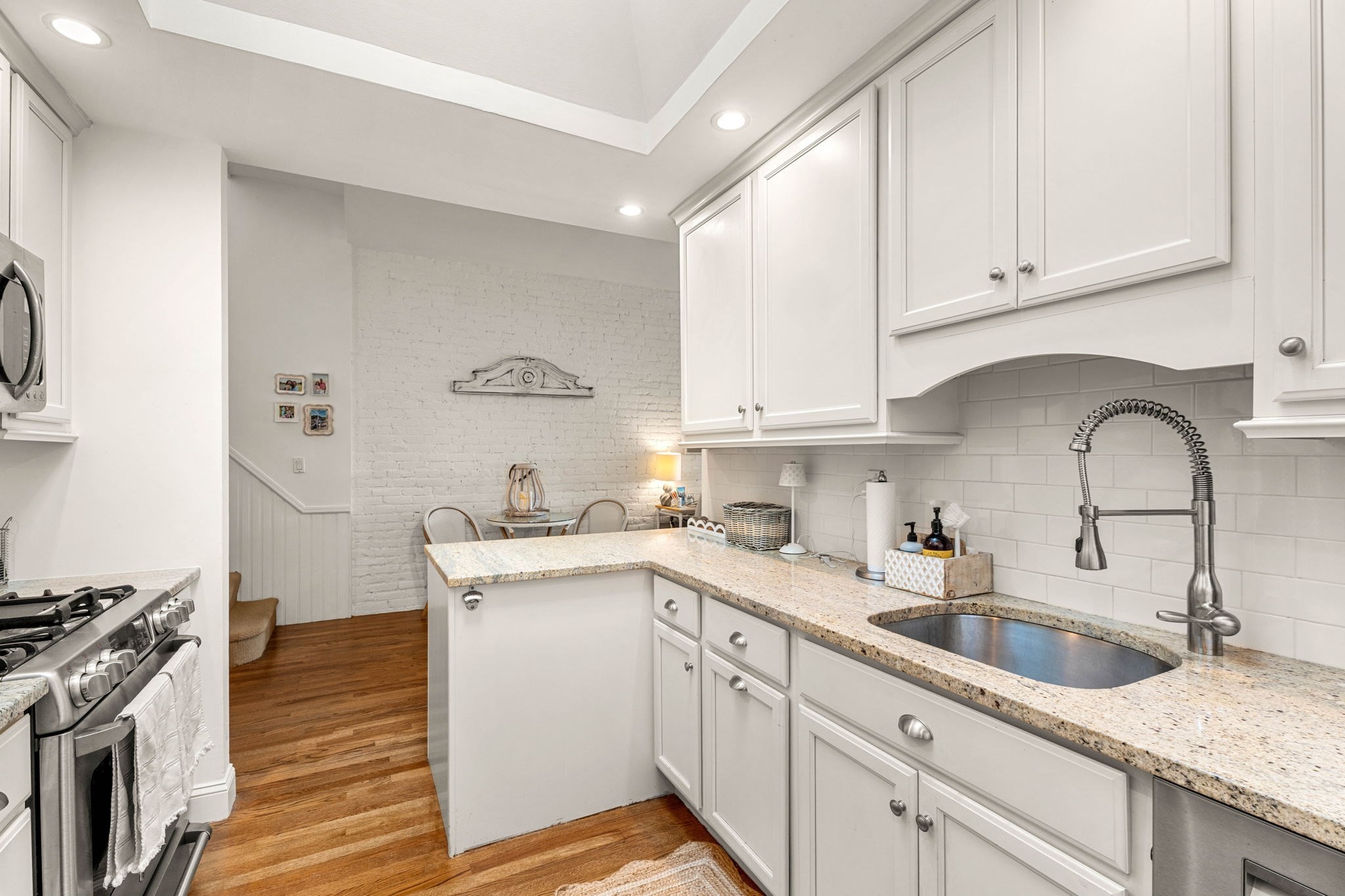 198 Saint Botolph St Unit 9, Back Bay, Boston, MA 02115 - Image 6