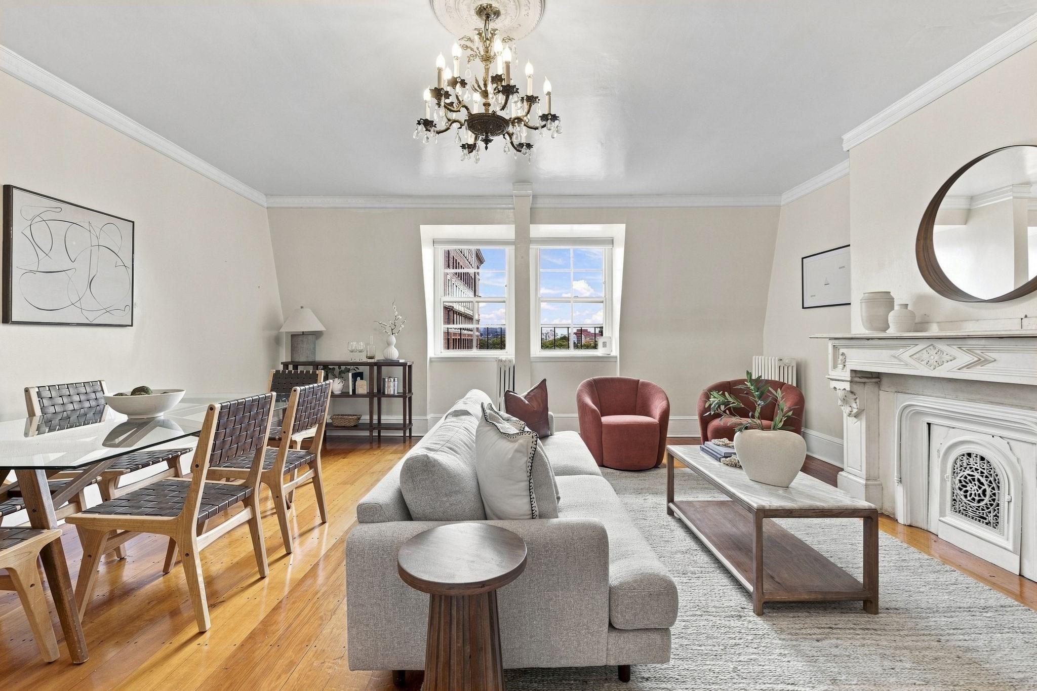 105 Beacon St., Unit 10, Back Bay, Boston, MA 02116