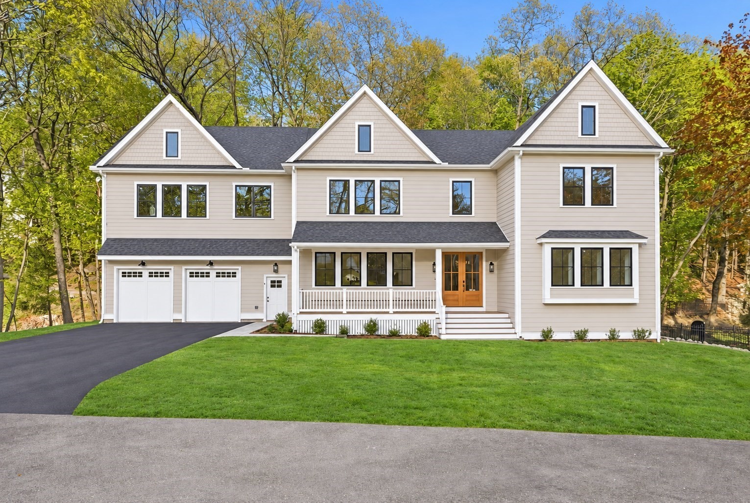 8 Priscilla Lane, Winchester, MA 01890