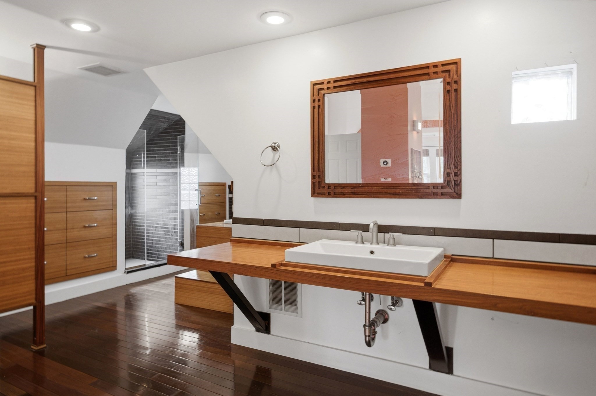 36 Walton St, Dorchester, Boston, MA 02124 - Image 27