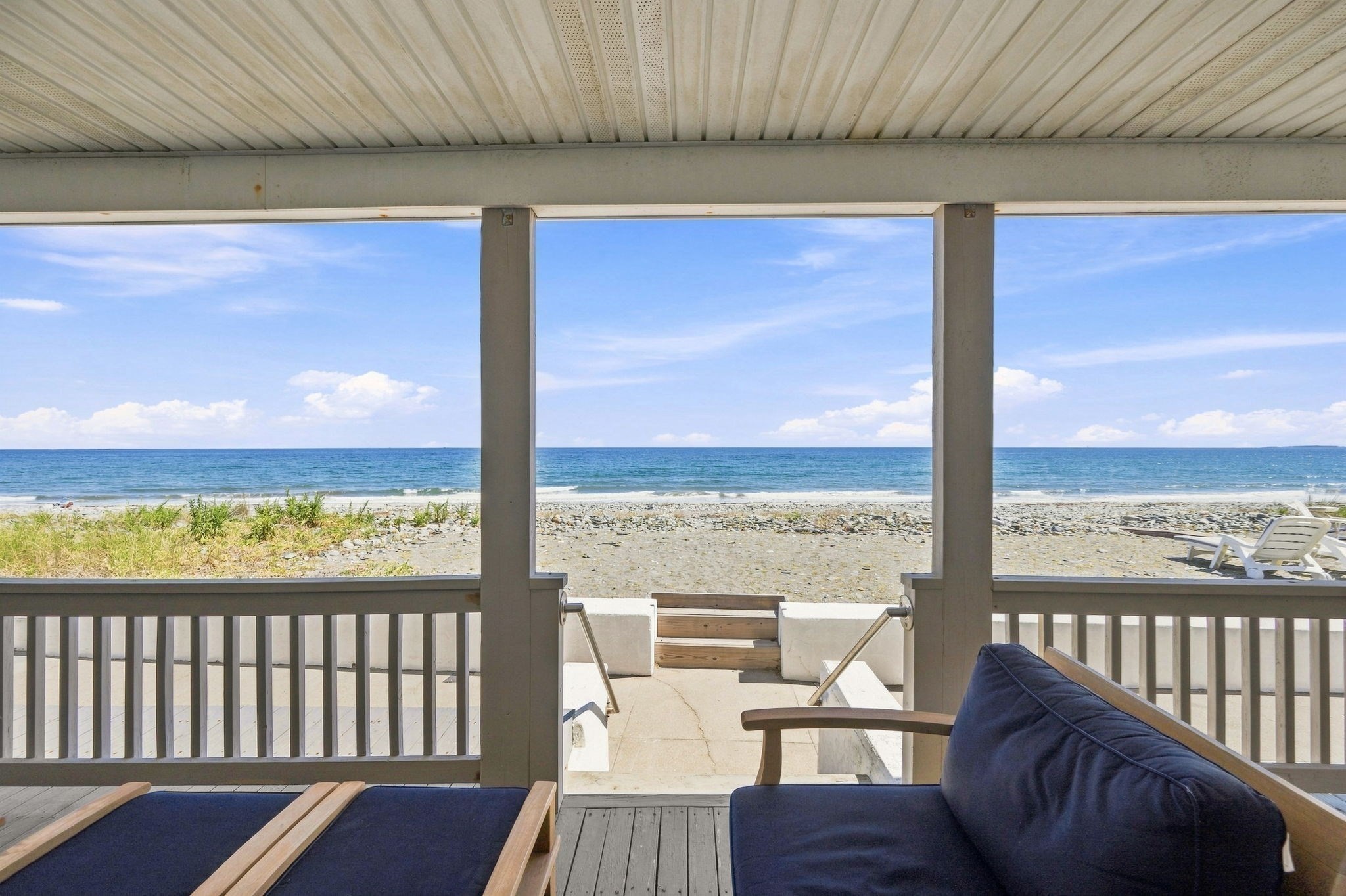 331 Beach Ave, Hull, MA 02045