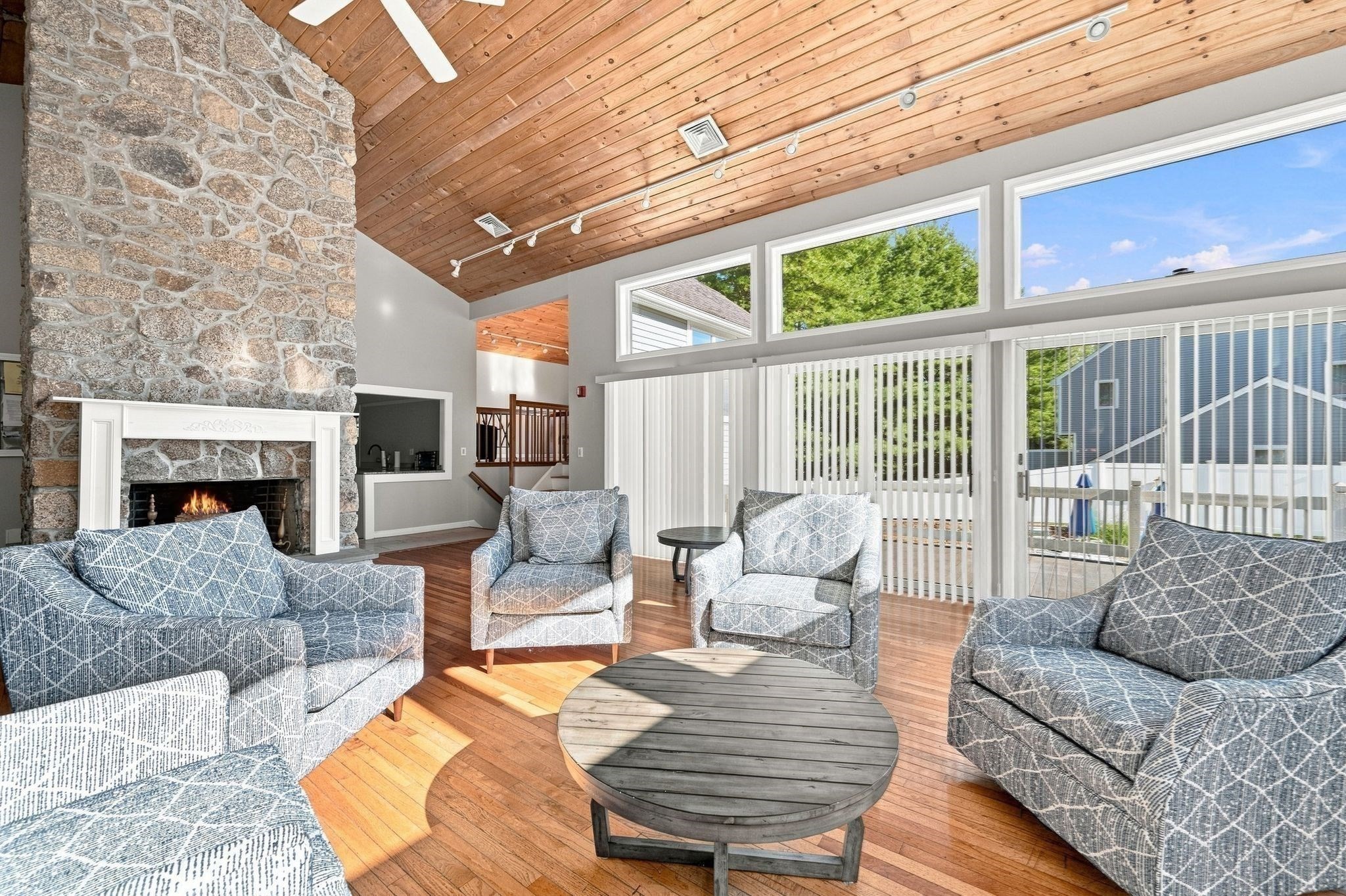 2002 Pheasant Creek Lane Unit 2002, Peabody, MA 01960 - Image 31