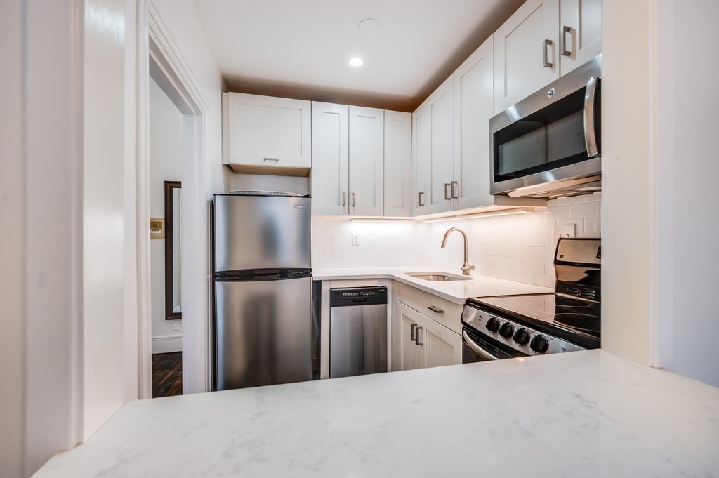 169 Beacon Unit 3-4, Back Bay, Boston, MA 02116 - Image 12