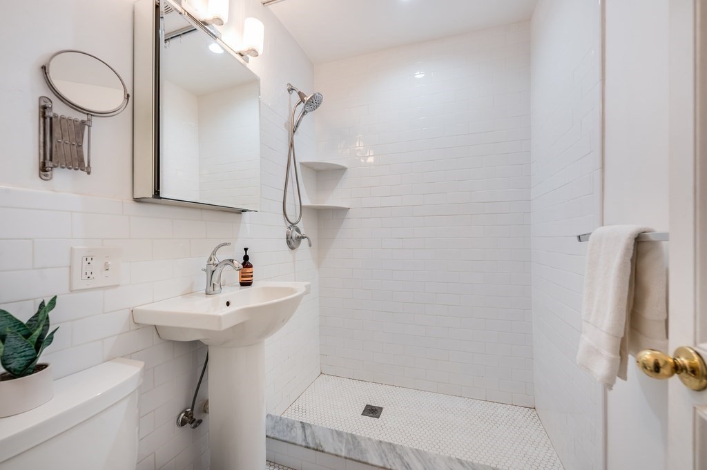 169 Beacon Unit 3-4, Back Bay, Boston, MA 02116 - Image 15