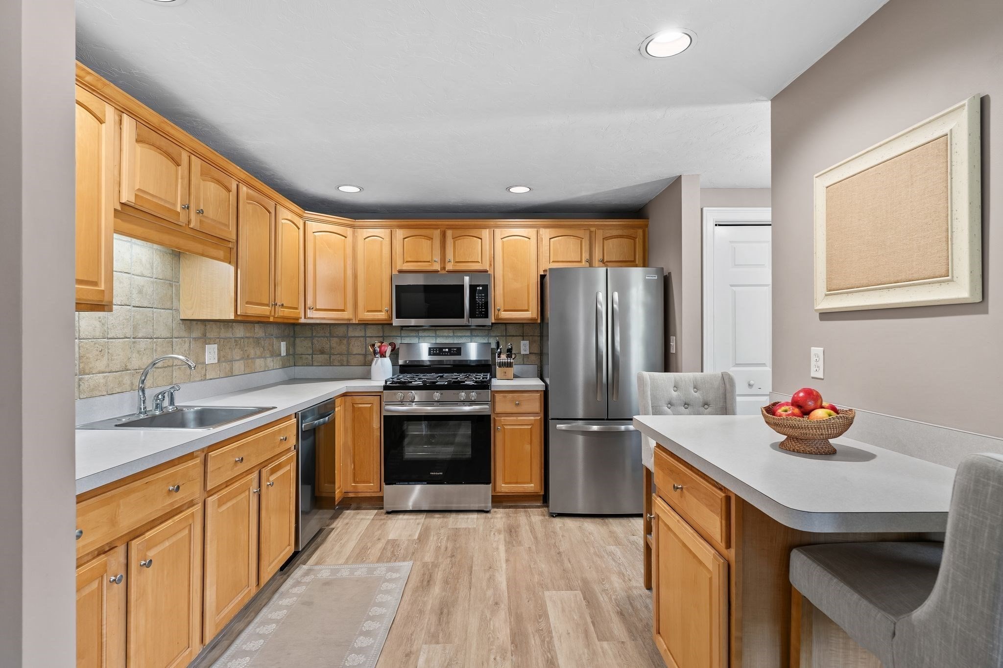 864 Brockton Ave Unit 864, Abington, MA 02351 - Image 11