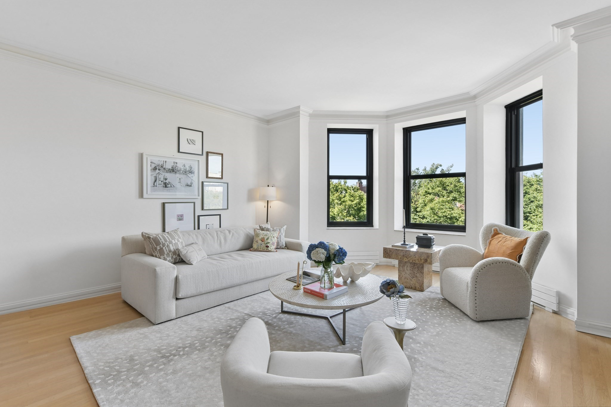 160 Commonwealth Avenue Unit 414, Back Bay, Boston, MA 02116 - Image 2