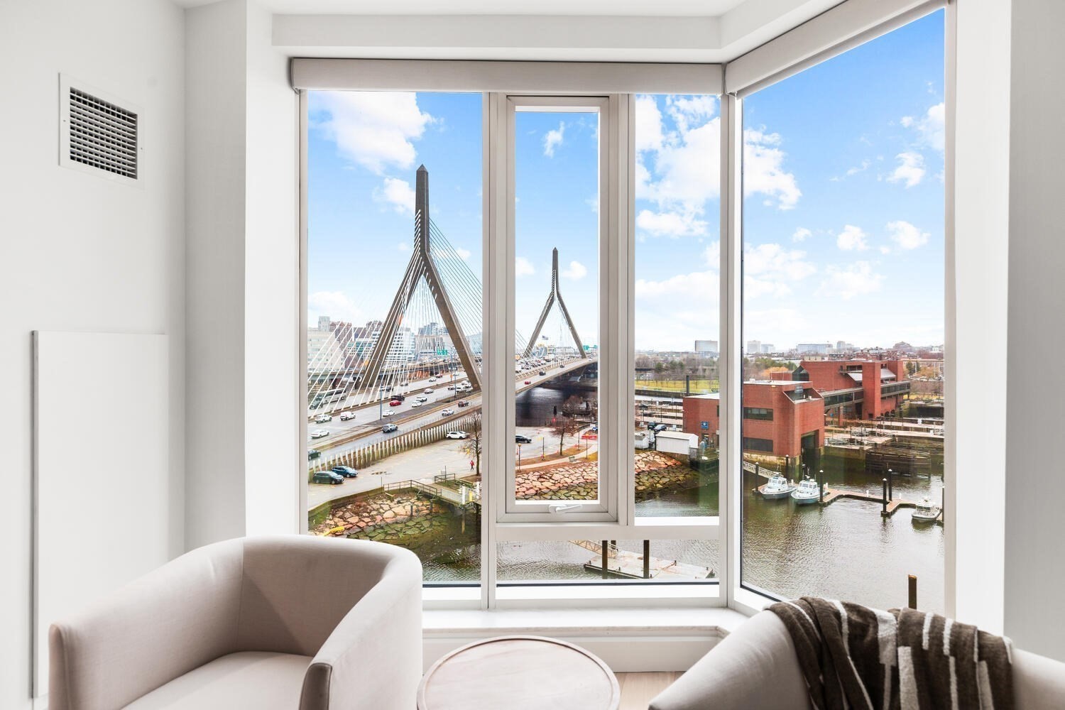 100 Lovejoy Wharf Unit 8-H, West End, Boston, MA 02114