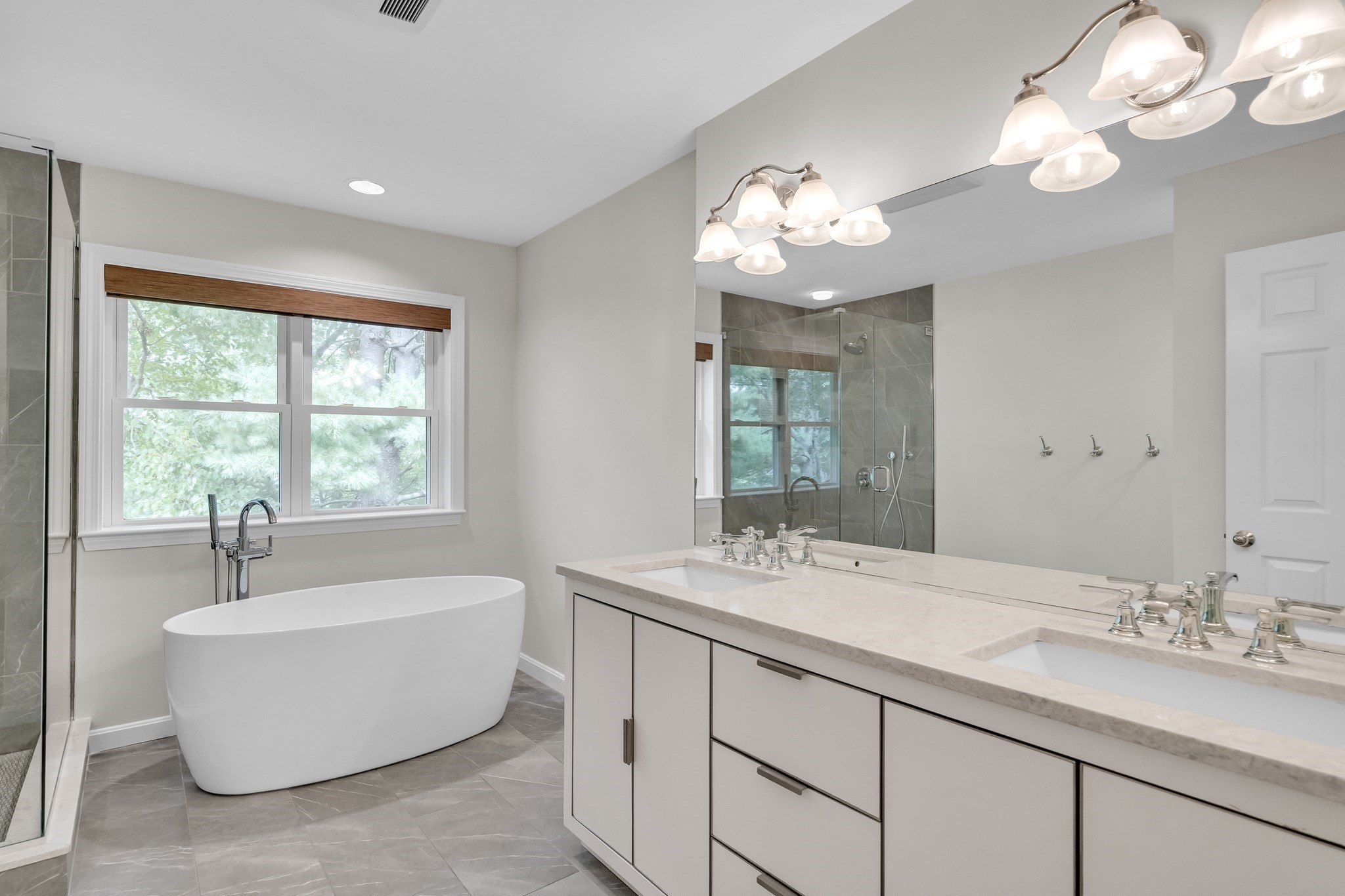 243 Bishops Forest Dr Unit 243, Waltham, MA 02452 - Image 18