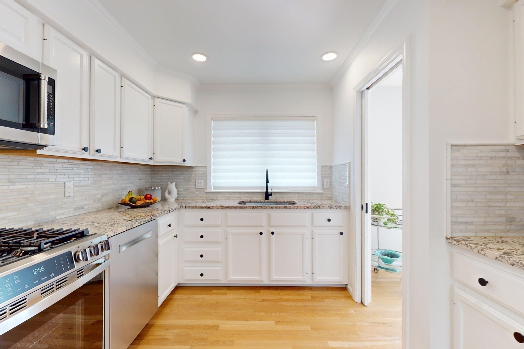 15 Kings Way Unit 11, Waltham, MA 02451 - Image 12