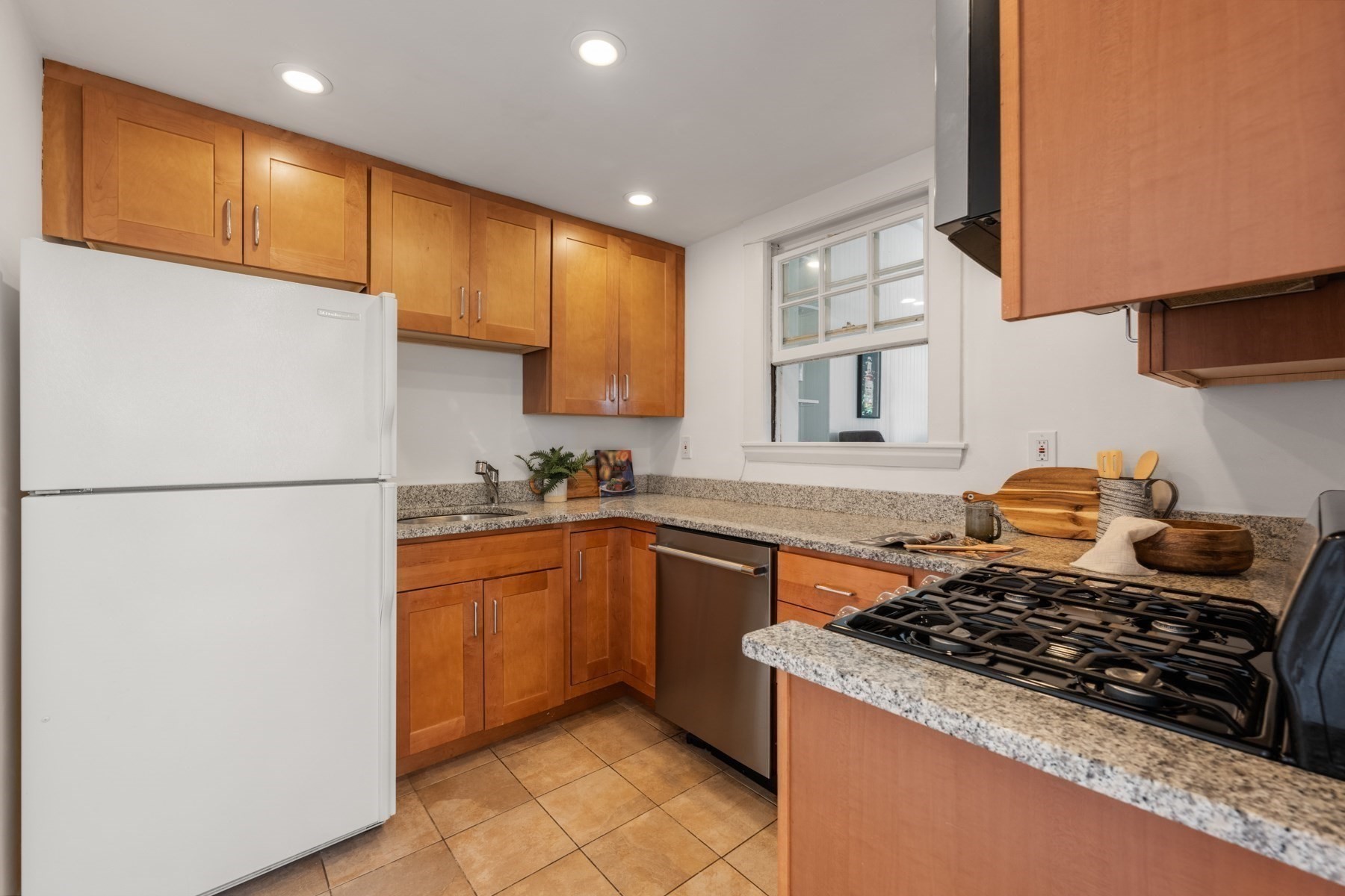 54 Brimmer St, Beacon Hill, Boston, MA 02108 - Image 22