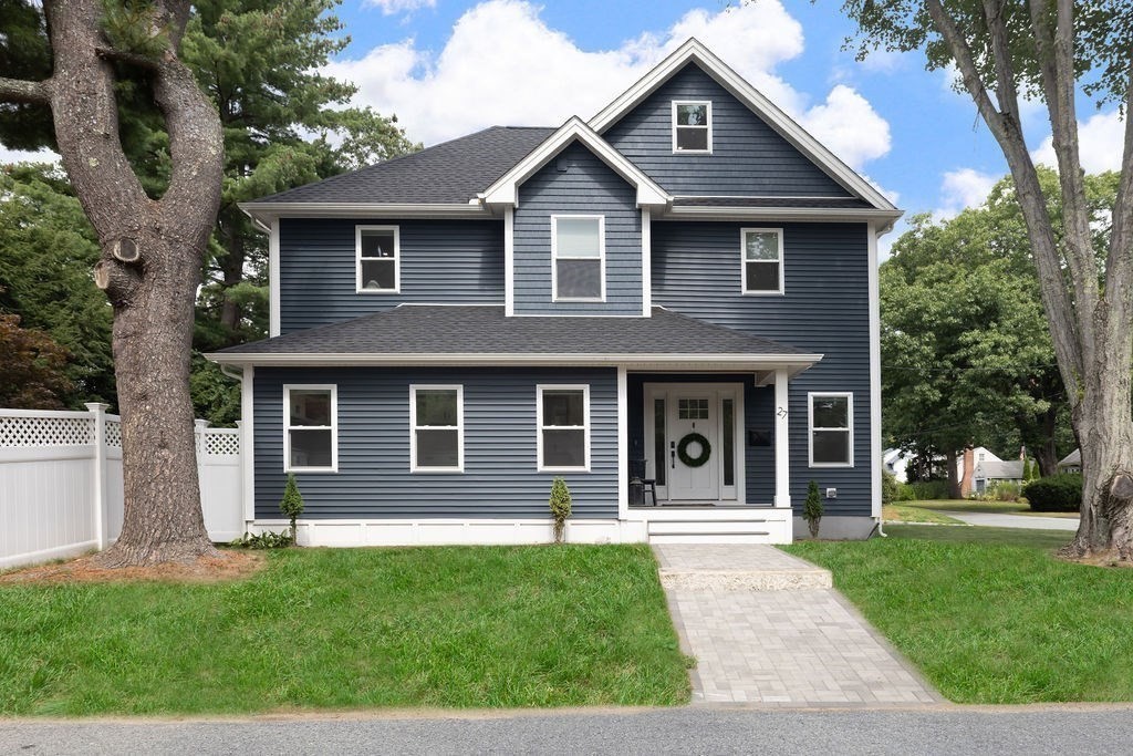 27 Connecticut Ave, Natick, MA 01760