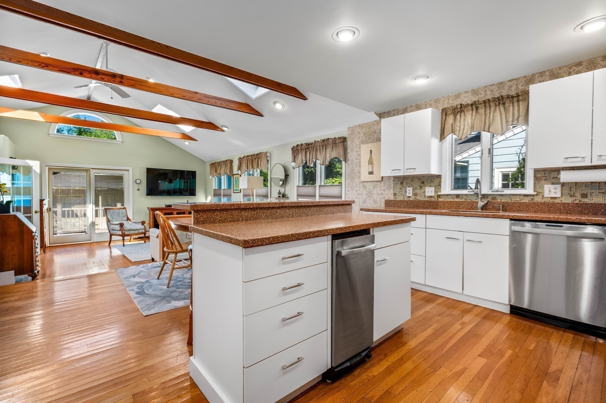 763 Webster St, Needham, MA 02492 - Image 15