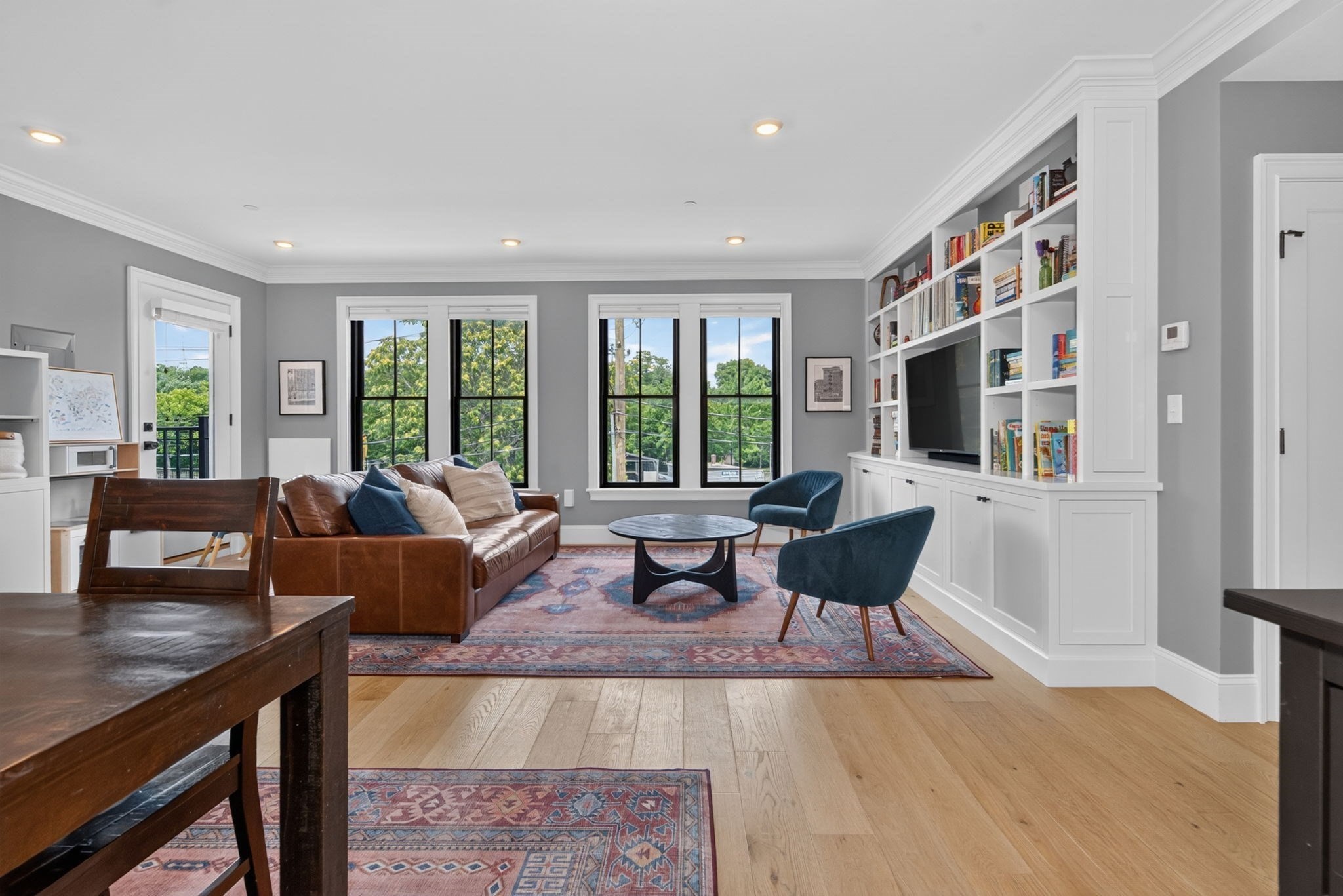 120 Brookside Ave Unit 302, Jamaica Plain, Boston, MA 02130