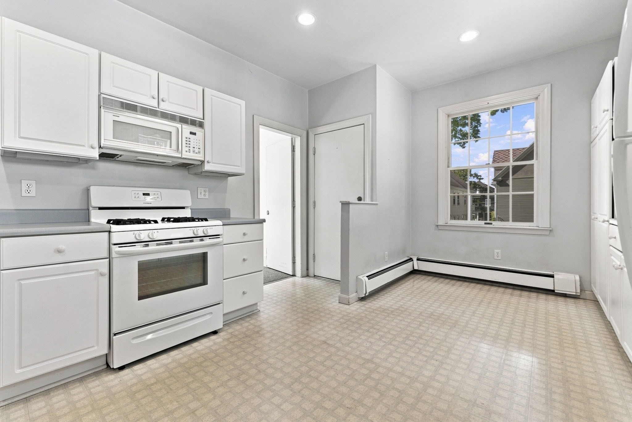 16 Usher Rd, Medford, MA 02155 - Image 13
