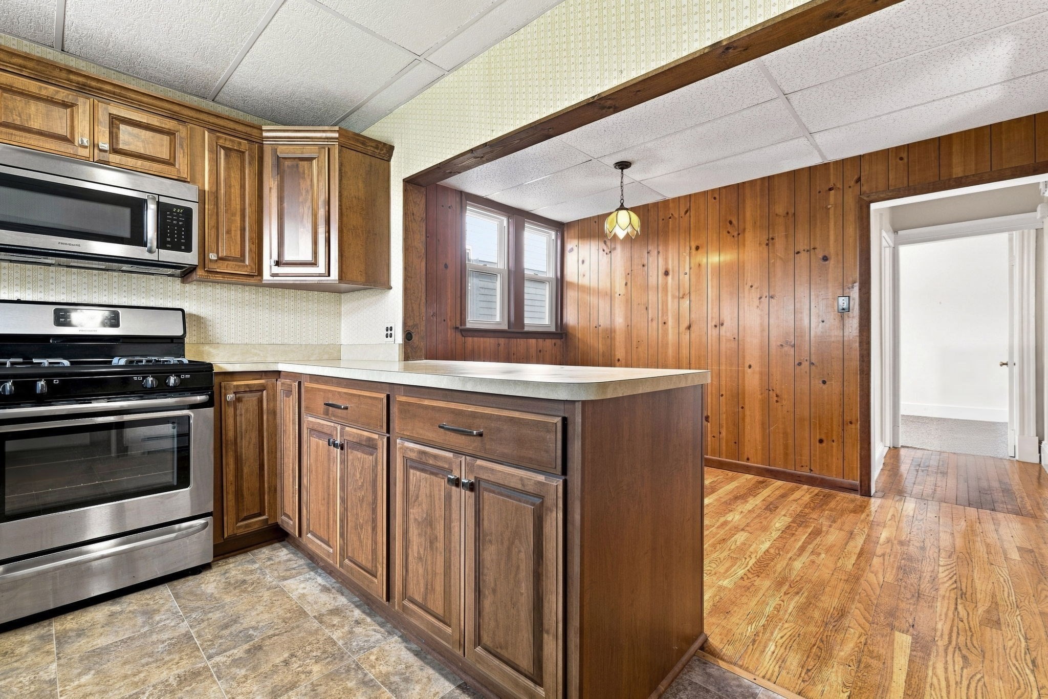 16 Usher Rd, Medford, MA 02155 - Image 8