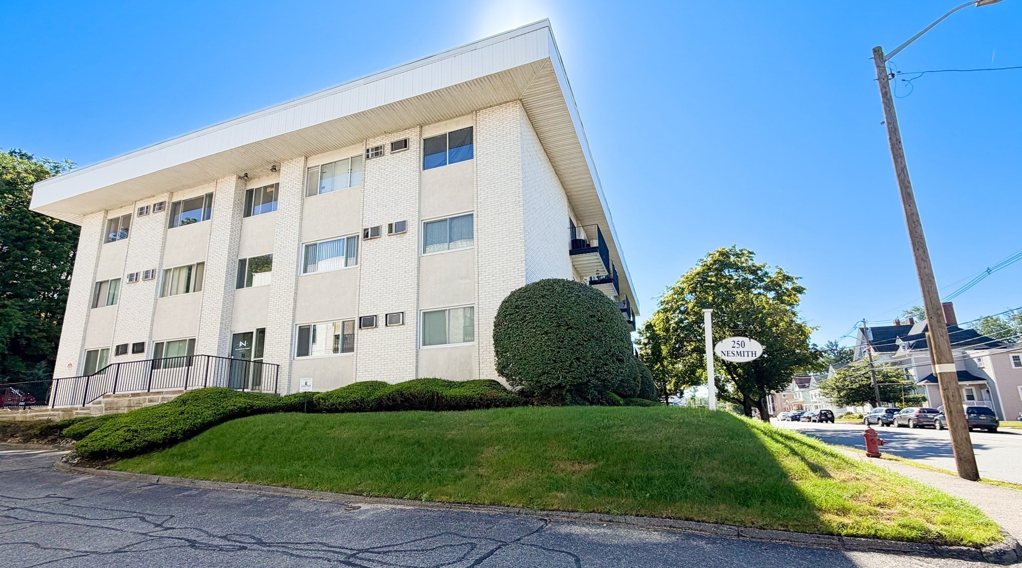 250 Nesmith St Unit C9, Lowell, MA 01852
