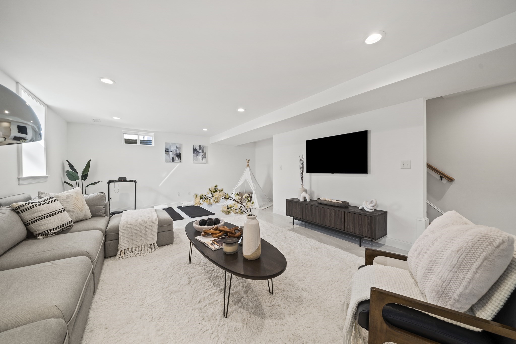 61 Gale Street Unit A, Waltham, MA 02453 - Image 32