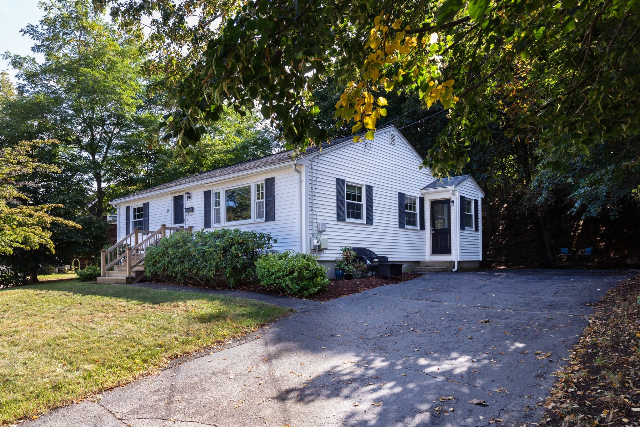 64 Alden St, Plymouth, MA 02360