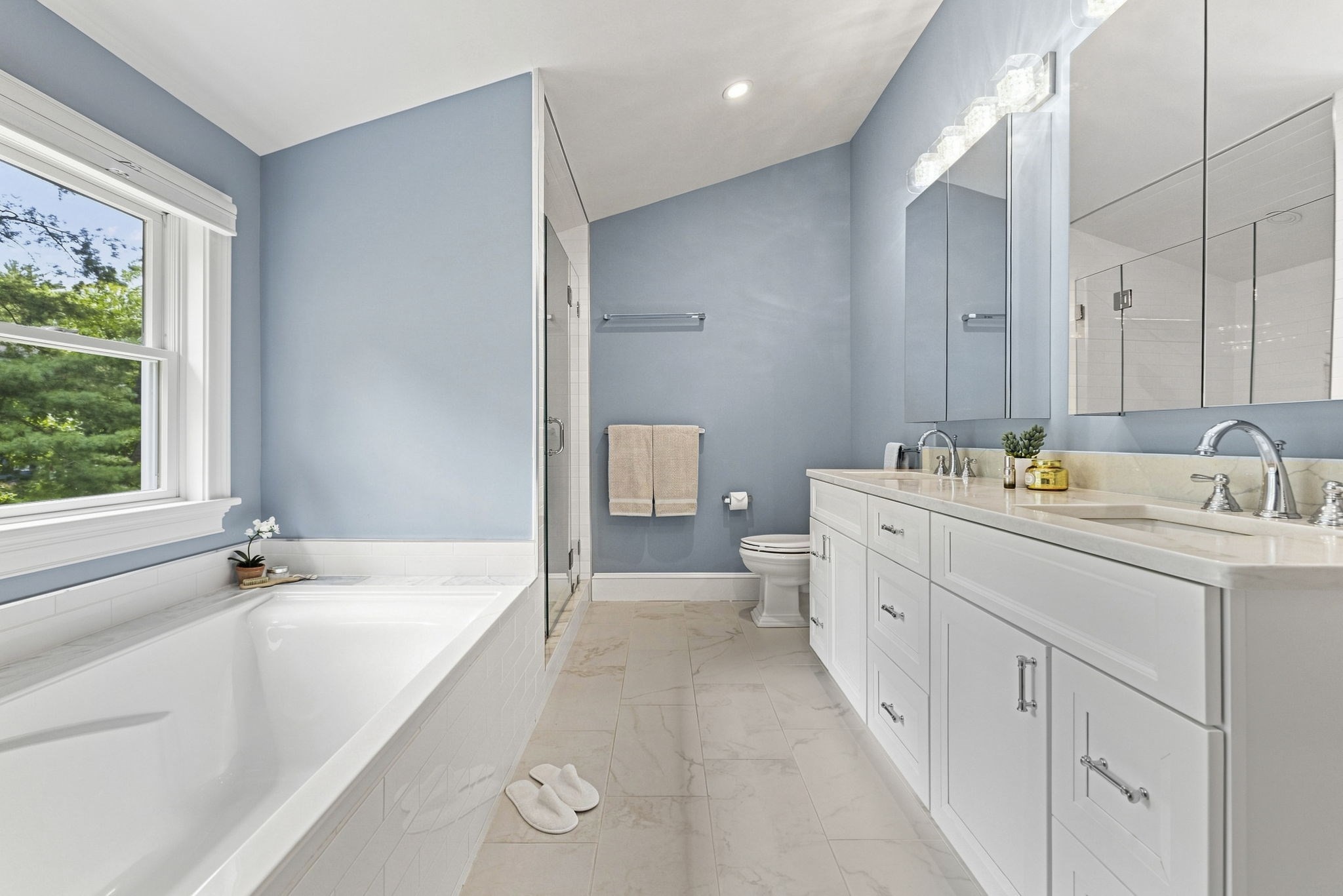 32 Parkvale Rd, Needham, MA 02492 - Image 13
