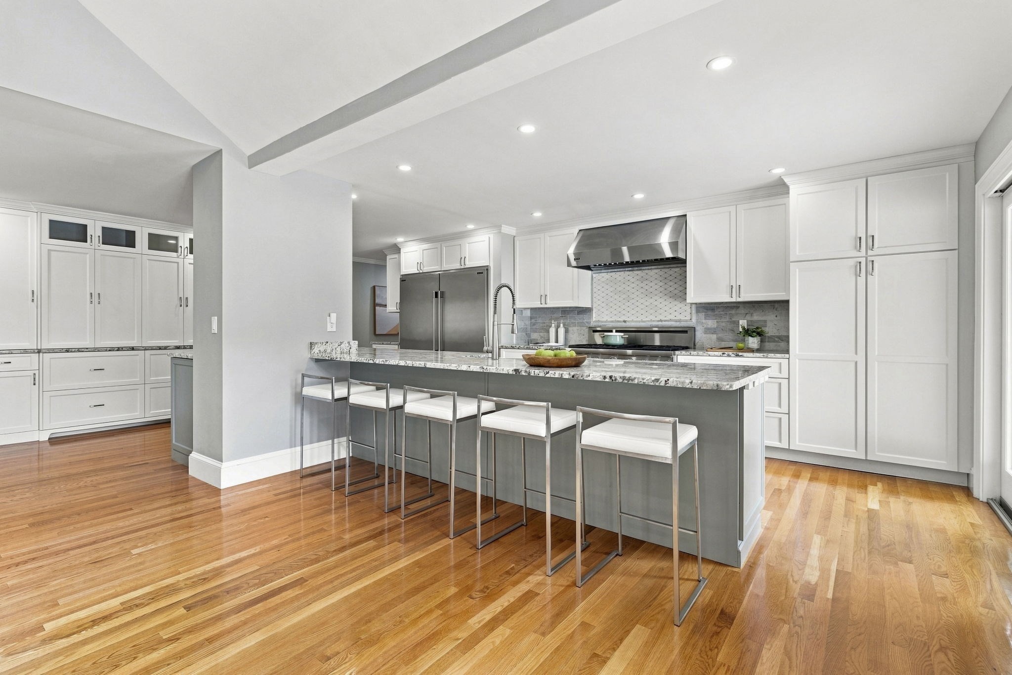 32 Parkvale Rd, Needham, MA 02492 - Image 7