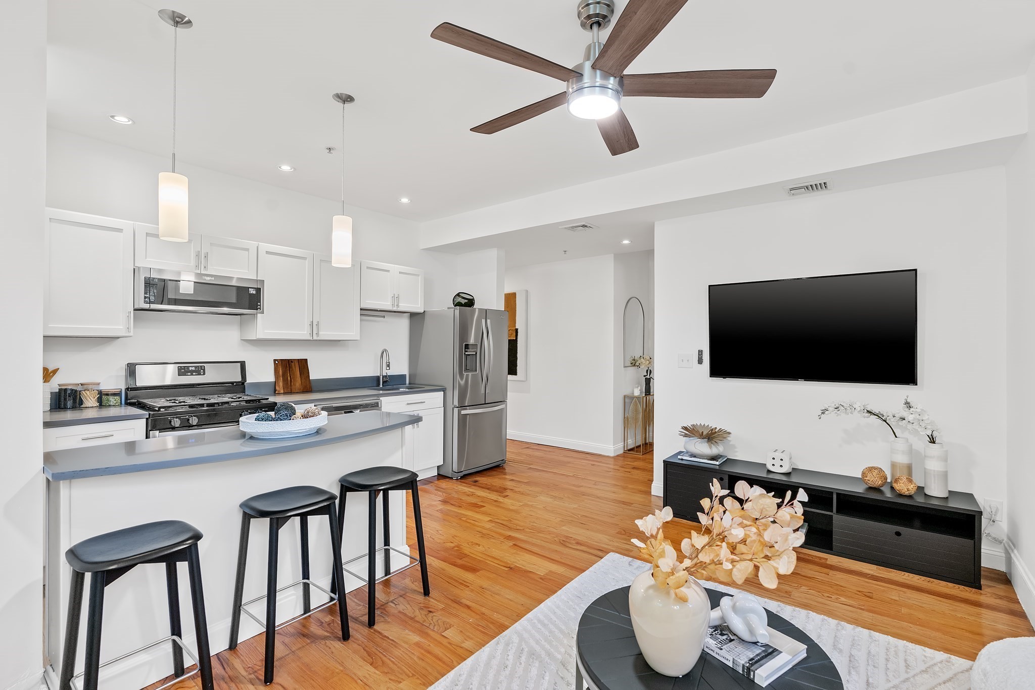 97 Fuller St Unit 4, Brookline, MA 02446
