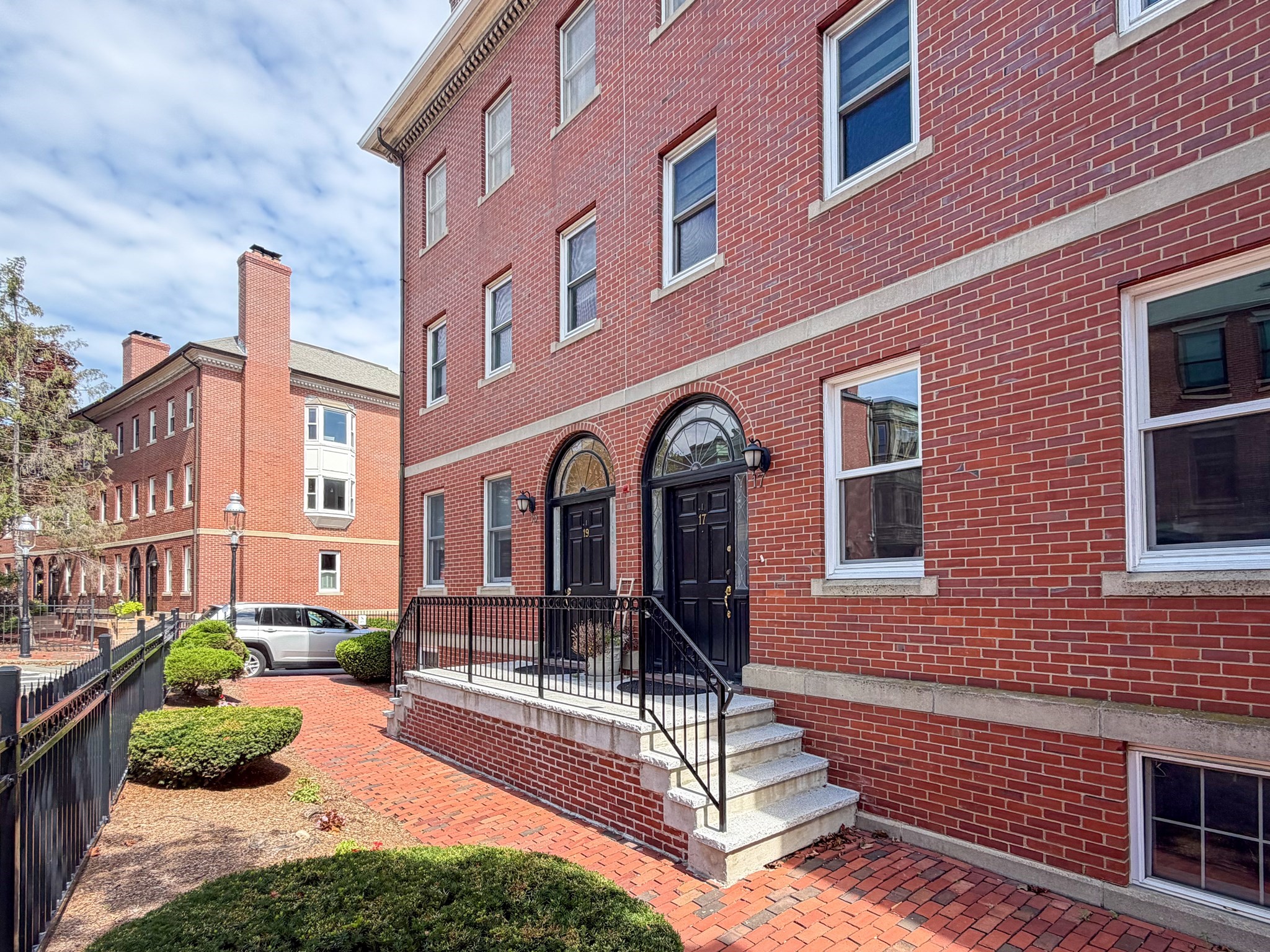 17 Main St Unit 17, Charlestown, Boston, MA 02129