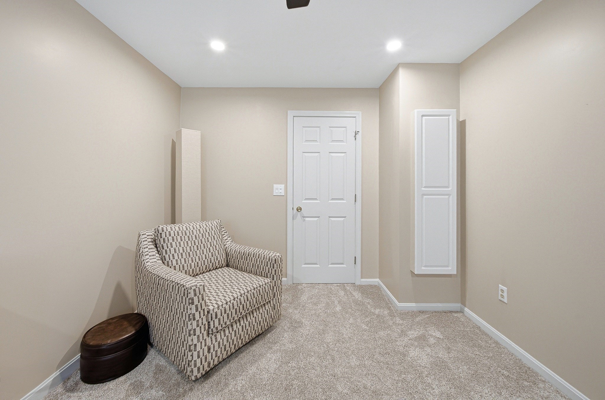 16 Country Club Rd Unit 16, Peabody, MA 01960 - Image 23