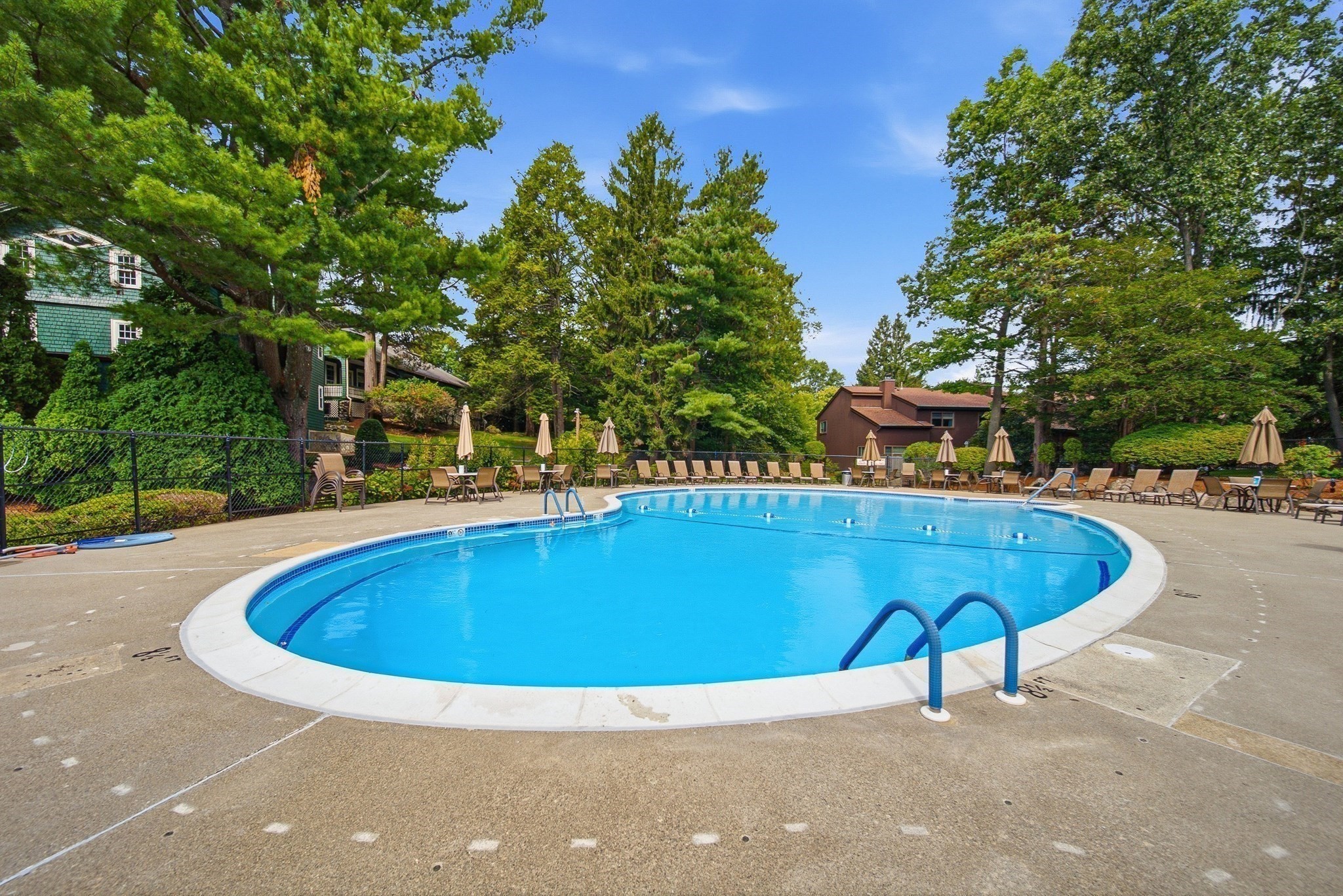 16 Country Club Rd Unit 16, Peabody, MA 01960 - Image 34