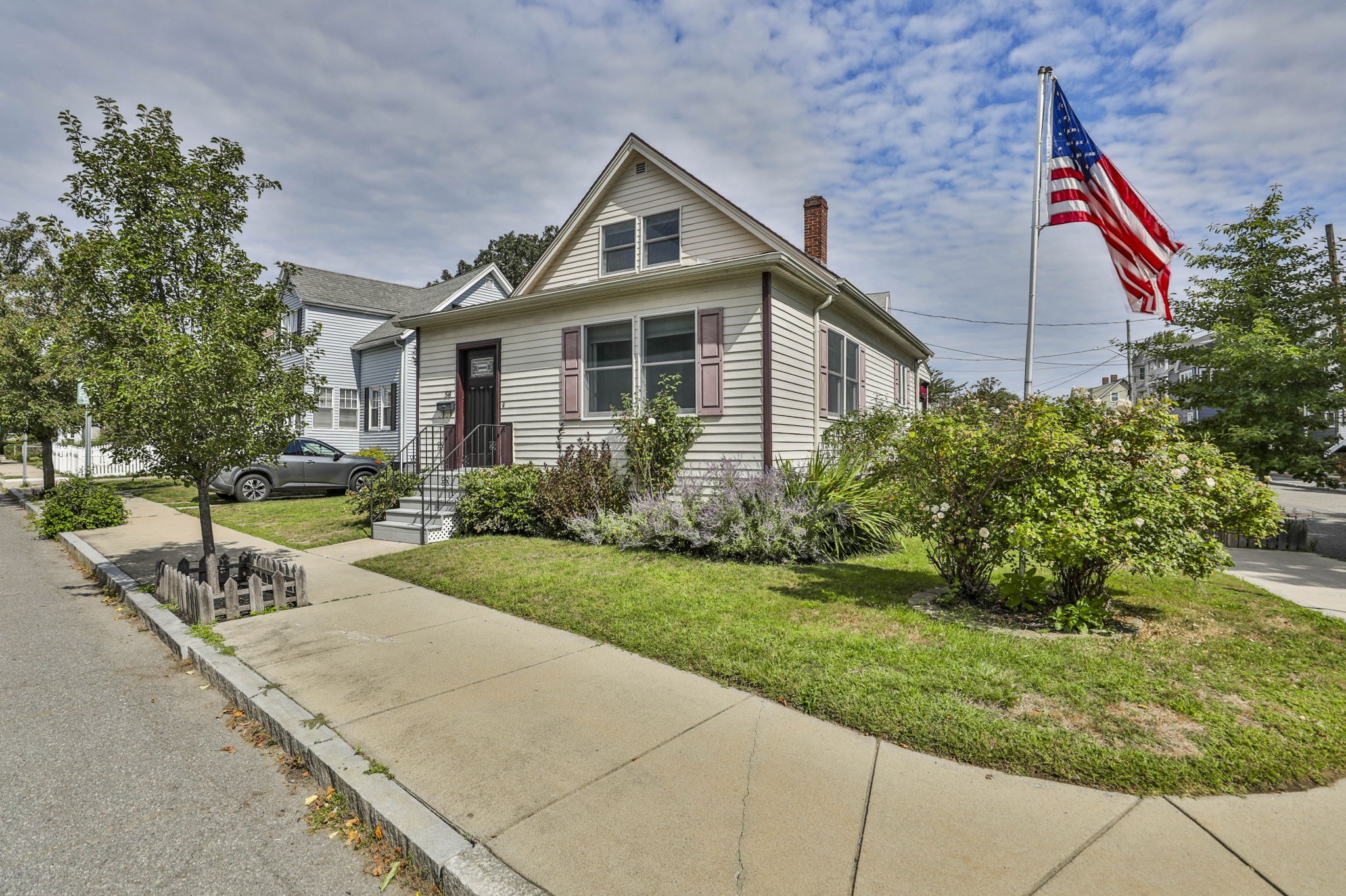 58 Charnwood Rd, Medford, MA 02155 - Image 2