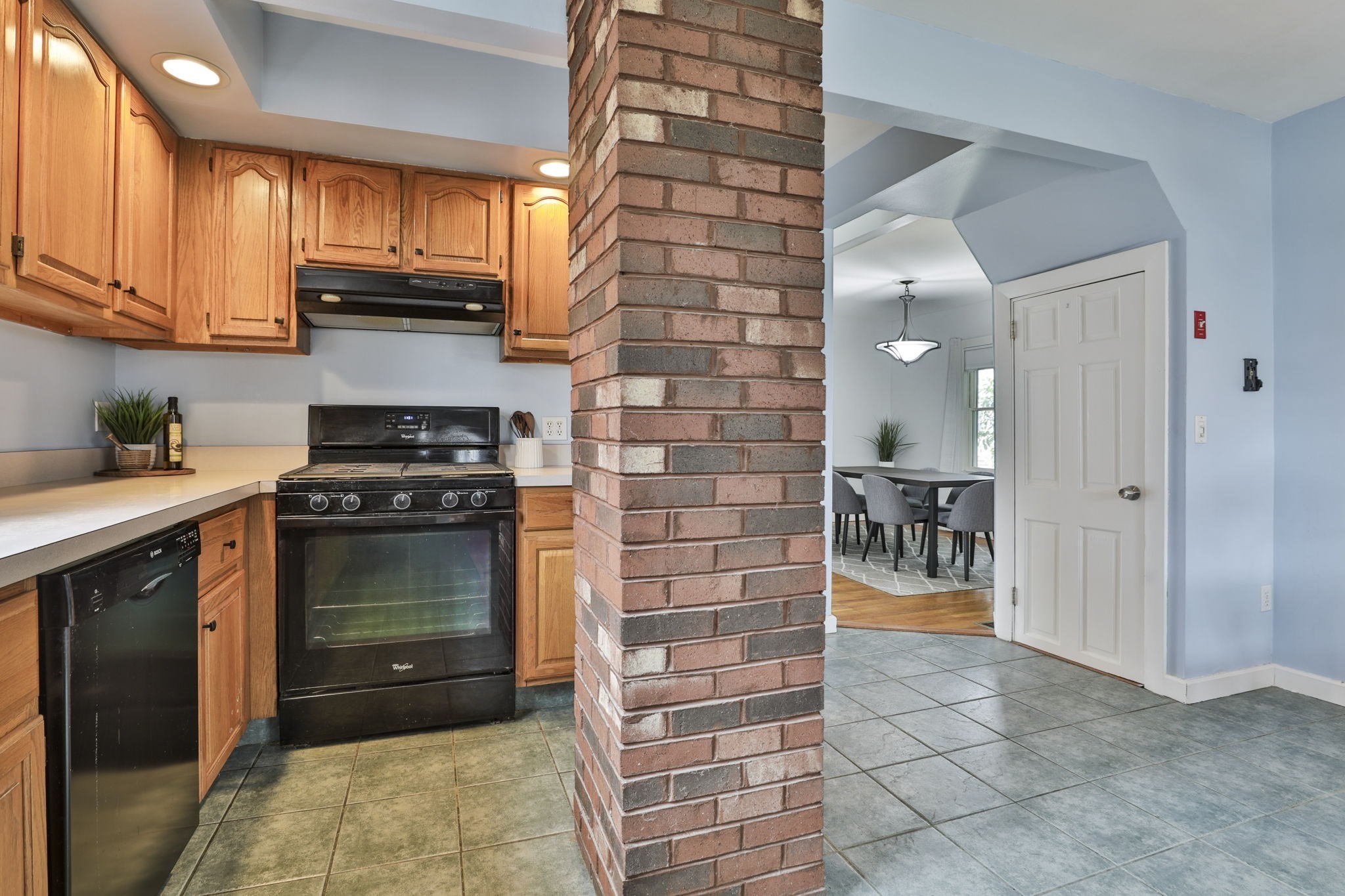 58 Charnwood Rd, Medford, MA 02155 - Image 16