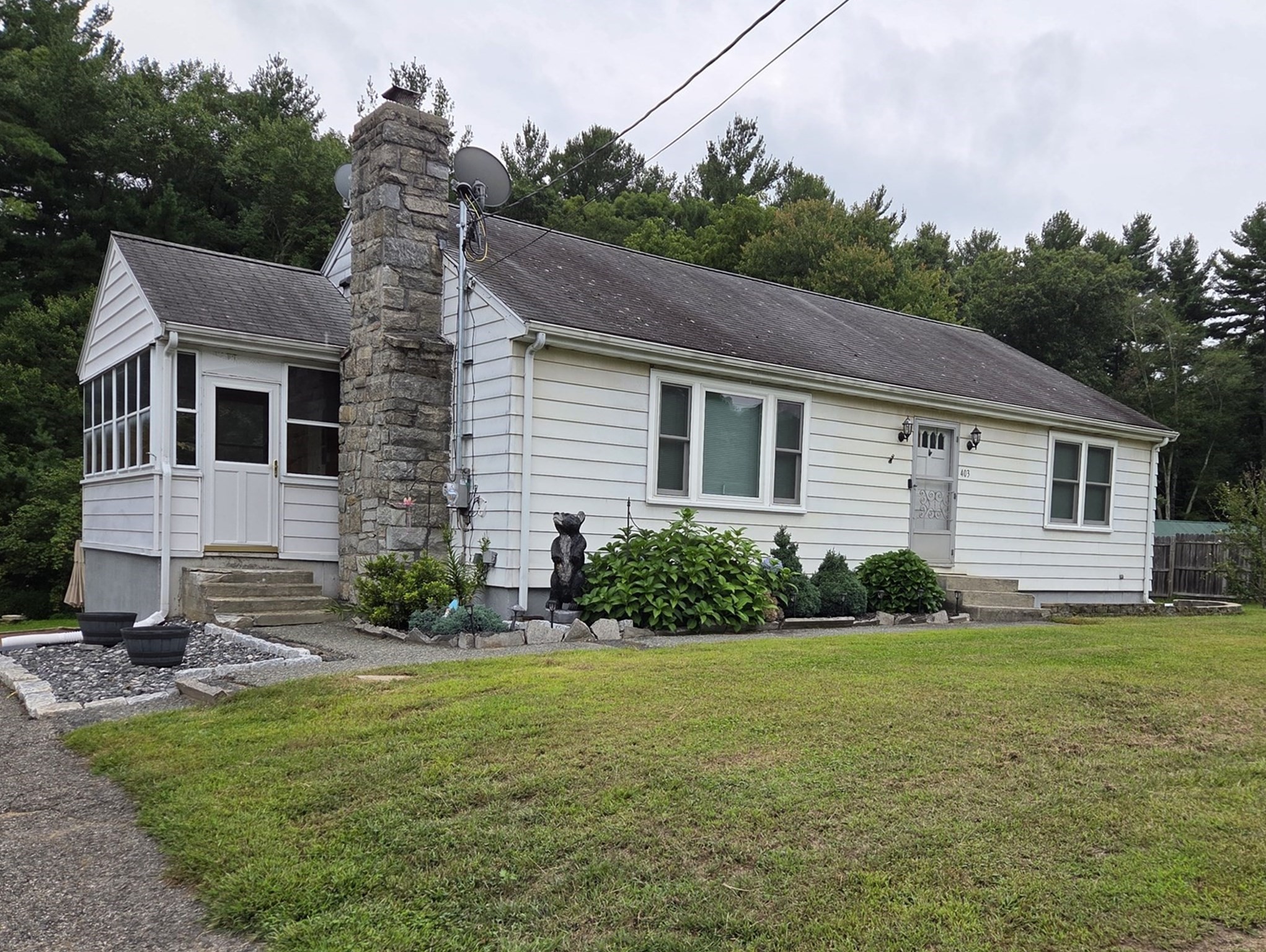 403 Millville Rd, Uxbridge, MA 01569