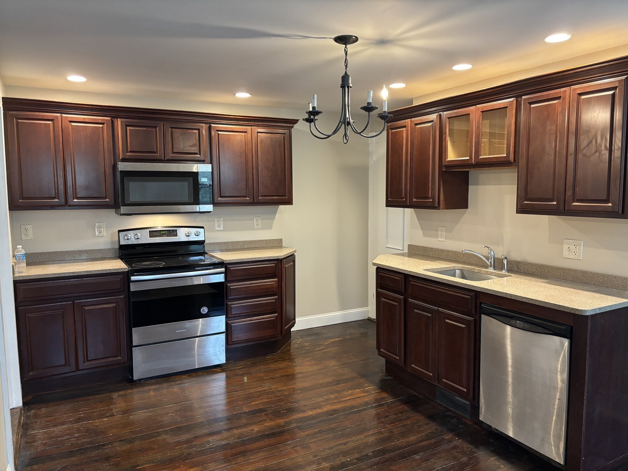 29 Andrew Street Unit 2, Salem, MA 01970
