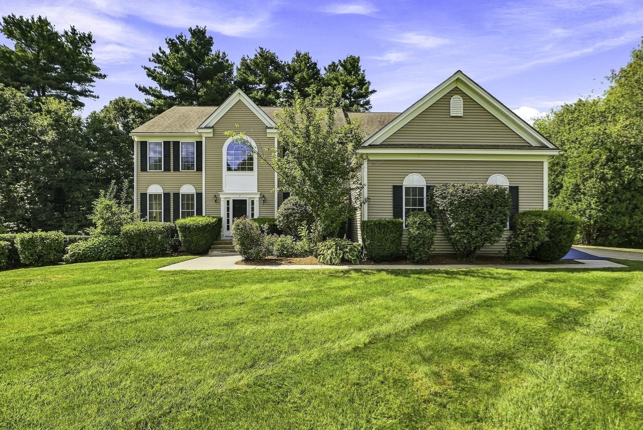 3 Washington Lane, Hopkinton, MA 01748