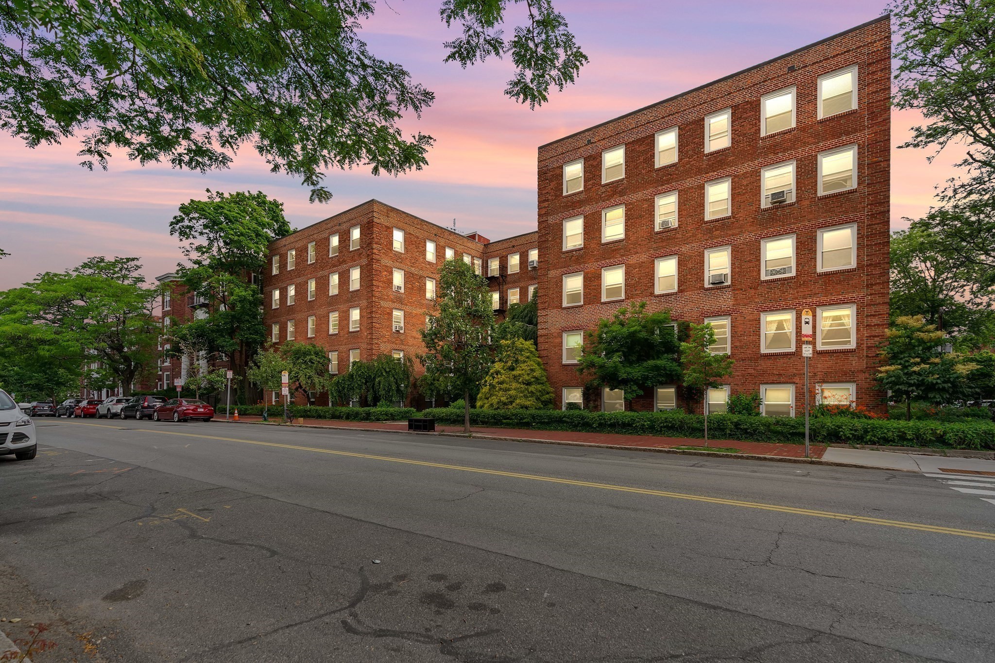 395 Broadway Unit R1C, Cambridge, MA 02139