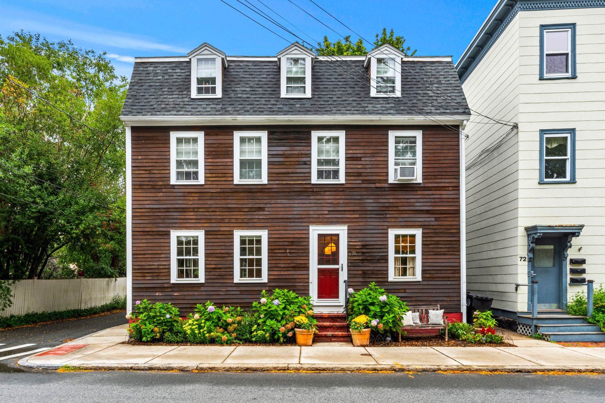 74 Derby St Unit 74, Salem, MA 01970