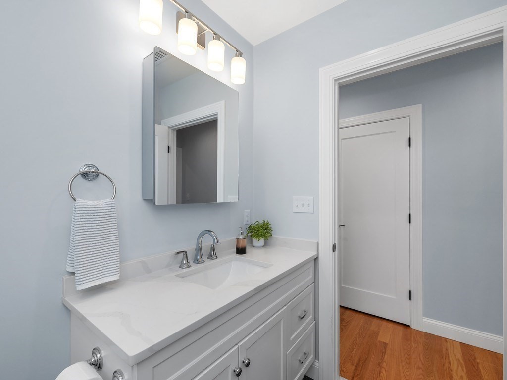 28 Ash Street Unit 2, Waltham, MA 02453 - Image 25