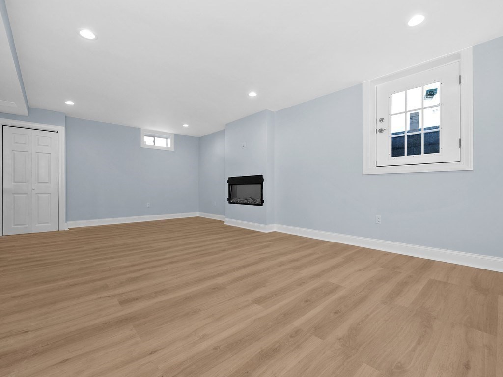 28 Ash Street Unit 2, Waltham, MA 02453 - Image 32