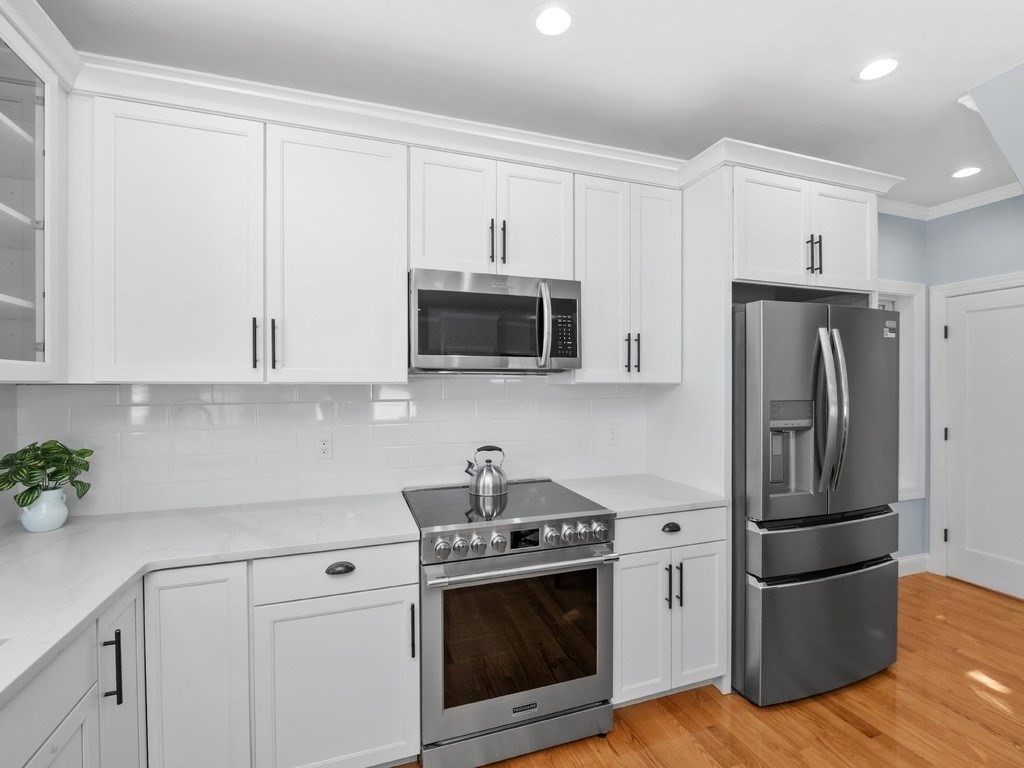 28 Ash Street Unit 2, Waltham, MA 02453 - Image 5