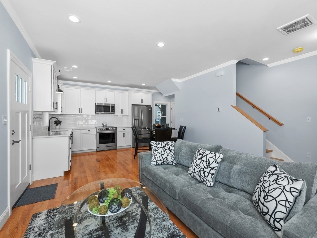 28 Ash Street Unit 2, Waltham, MA 02453 - Image 7